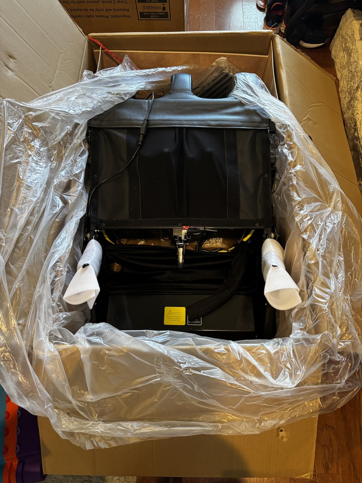 Massage Chair Full Body, Zero Gravity Massage Chair 2025 for Back Fatigue with 10 Fixed Rollers, Airbags, Phone Controller, Heating, Bluetooth Speaker, Nightlights for Living Room, Bedroom Customer Review Massage Chair Full Body, Zero Gravity Massage Chair 2025 for Back Fatigue with 10 Fixed Rollers, Airbags, Phone Controller, Heating, Bluetooth Speaker, Nightlights for Living Room, Bedroom - Customer Photo 1