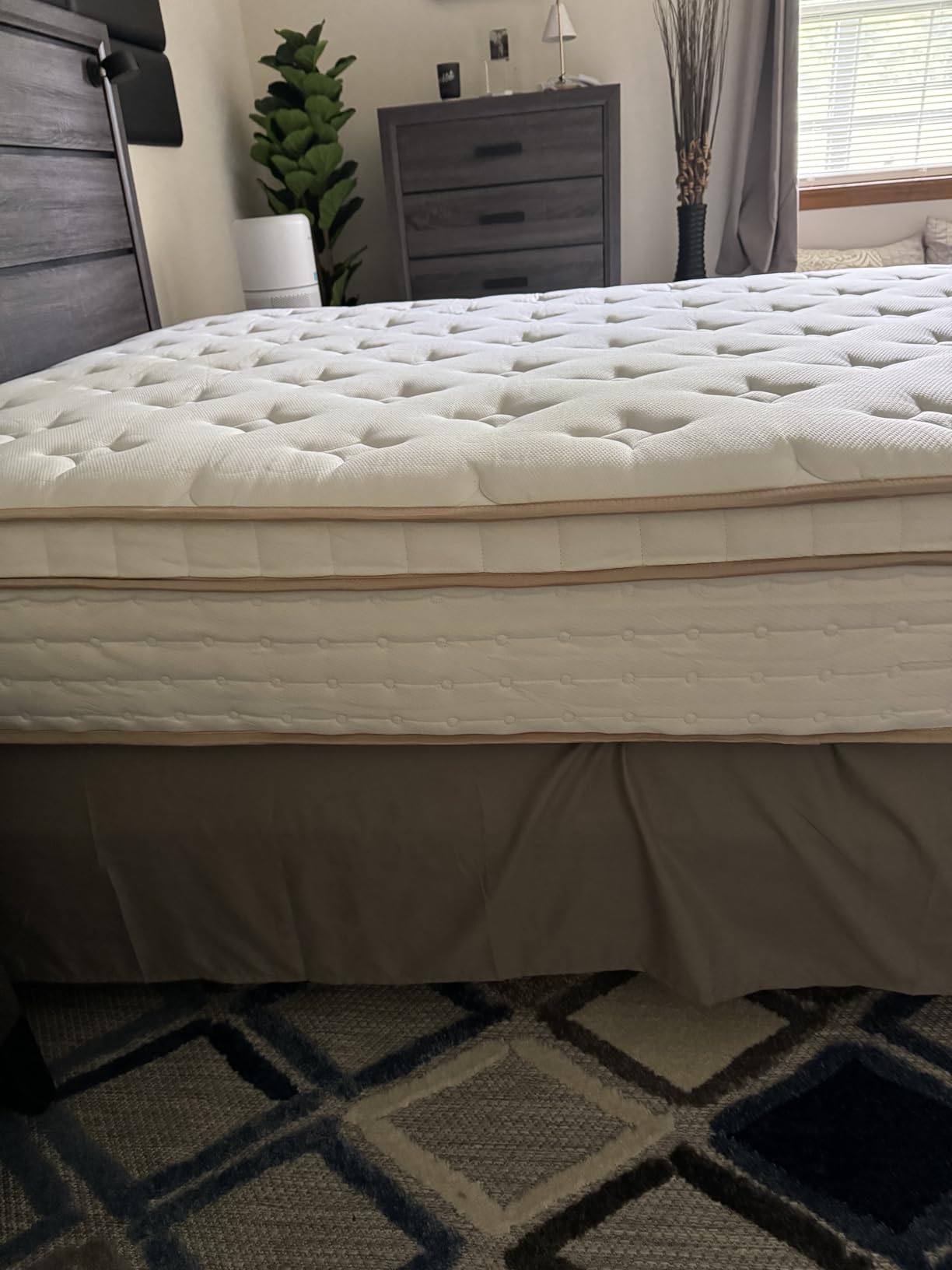 BedStory Firm Queen Mattress - 14 Inch Hybrid Mattress with Advanced Lumbar Support for Back Pain Relief - Motion Isolation and Reinforced Edges - Fiberglass-Free, CertiPUR-US, 365-Night Trial - Customer Photo 1