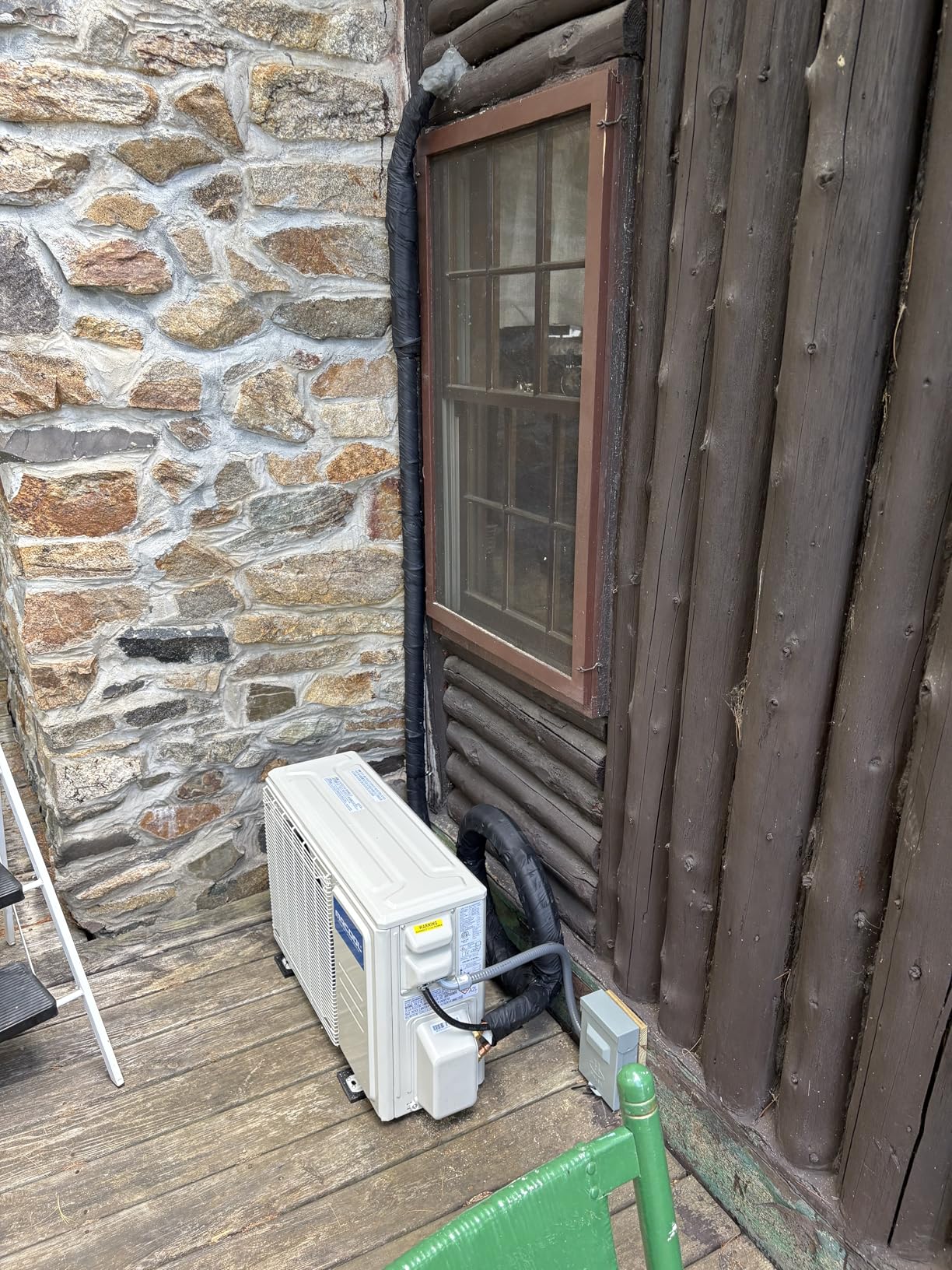 MRCOOL Easy Pro 12K BTU 19.5 SEER2 Ductless Heat Pump Mini Split System 5th Generation - DIY Mini Split w/ 16ft Lineset - Customer Photo 2