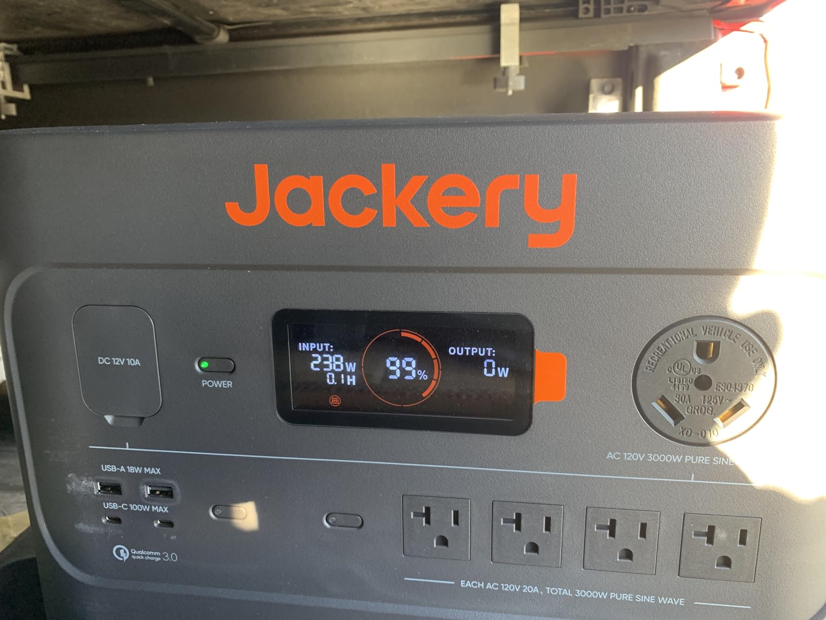 Jackery HomePower 3000 Portable Power Station, 3600W (Surge 7200W) Output, 3072Wh LFP Battery Solar Generator, Essential Home Backup for Home Use, Power Outage, RV, Emergencies (Solar Panel Optional) - Customer Photo 1