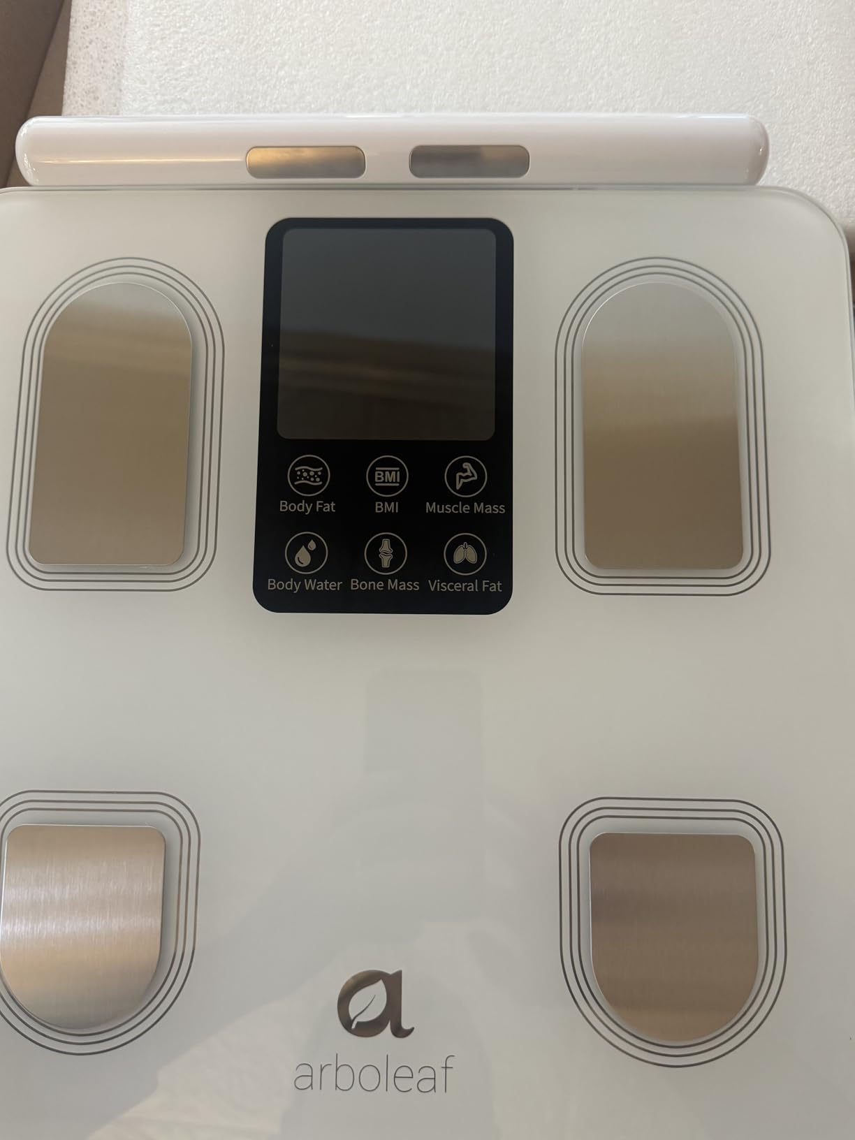 Arboleaf Scale for Body Weight, Smart Scale with BMI, Body Fat, Muscle Mass, 26 Metrics Full Body Composition Analyzer, 8-Electrode High Precision Digital Bathroom Scale, Bluetooth Sync, White - Customer Photo 1