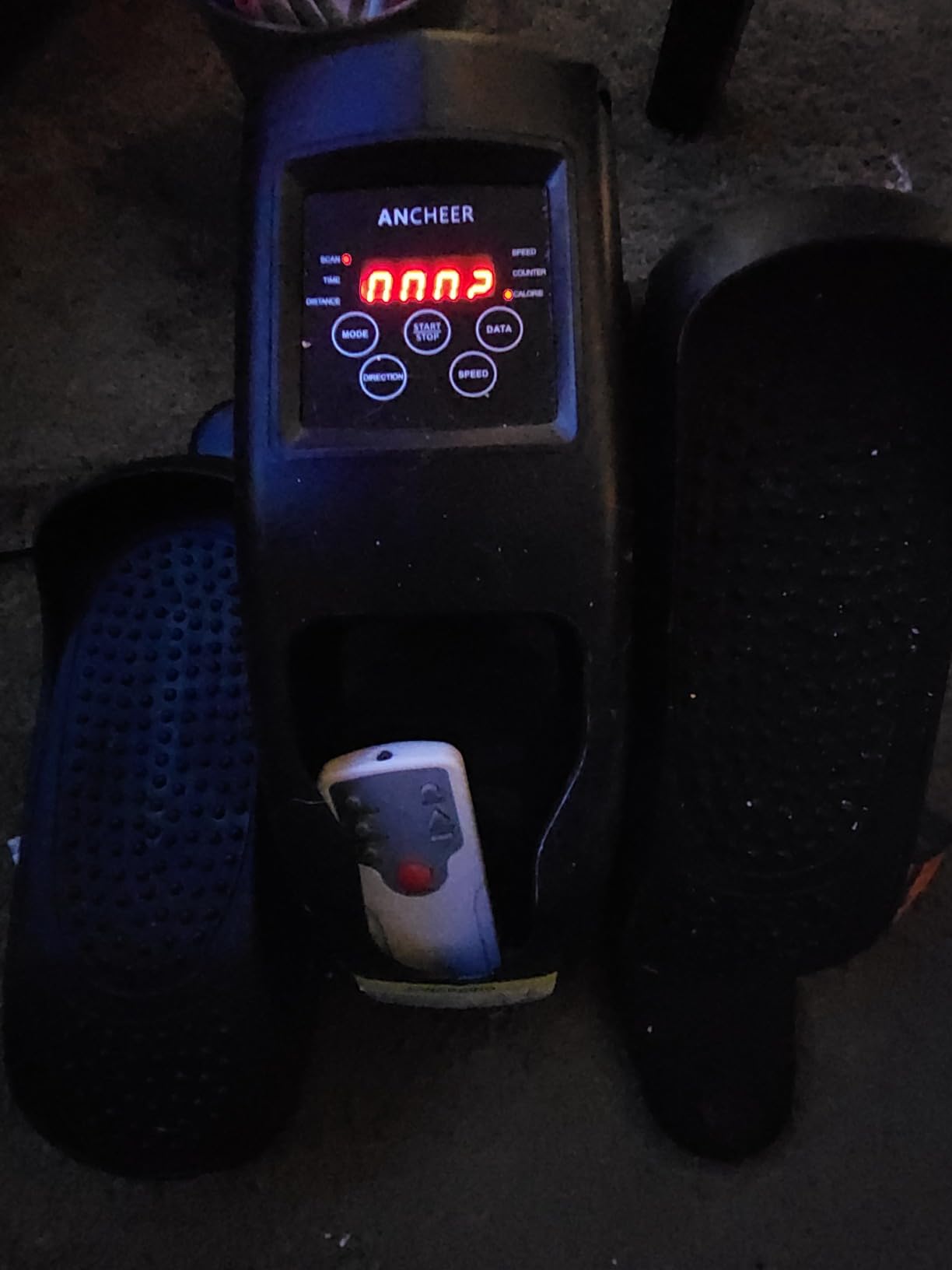 ANCHEER Elliptical Machine, Elliptical Exercise Machine with Quiet Magnetic Drive,14 Resistance Levels, Pulse Rate Monitor, LCD Monitor, 15.5IN Stride, Elliptical Trainer for Home Customer Review ANCHEER Elliptical Machine, Elliptical Exercise Machine with Quiet Magnetic Drive,14 Resistance Levels, Pulse Rate Monitor, LCD Monitor, 15.5IN Stride, Elliptical Trainer for Home - Customer Photo 1