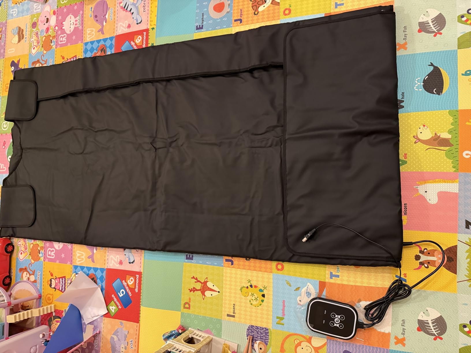 Infrared Sauna Blanket - Portable Far Infrared Sauna for Home Relaxation - PU Sauna Blanket - Infrared Blanket Sauna with 77–176 °F Temp Range（Pure Black） - Customer Photo 2