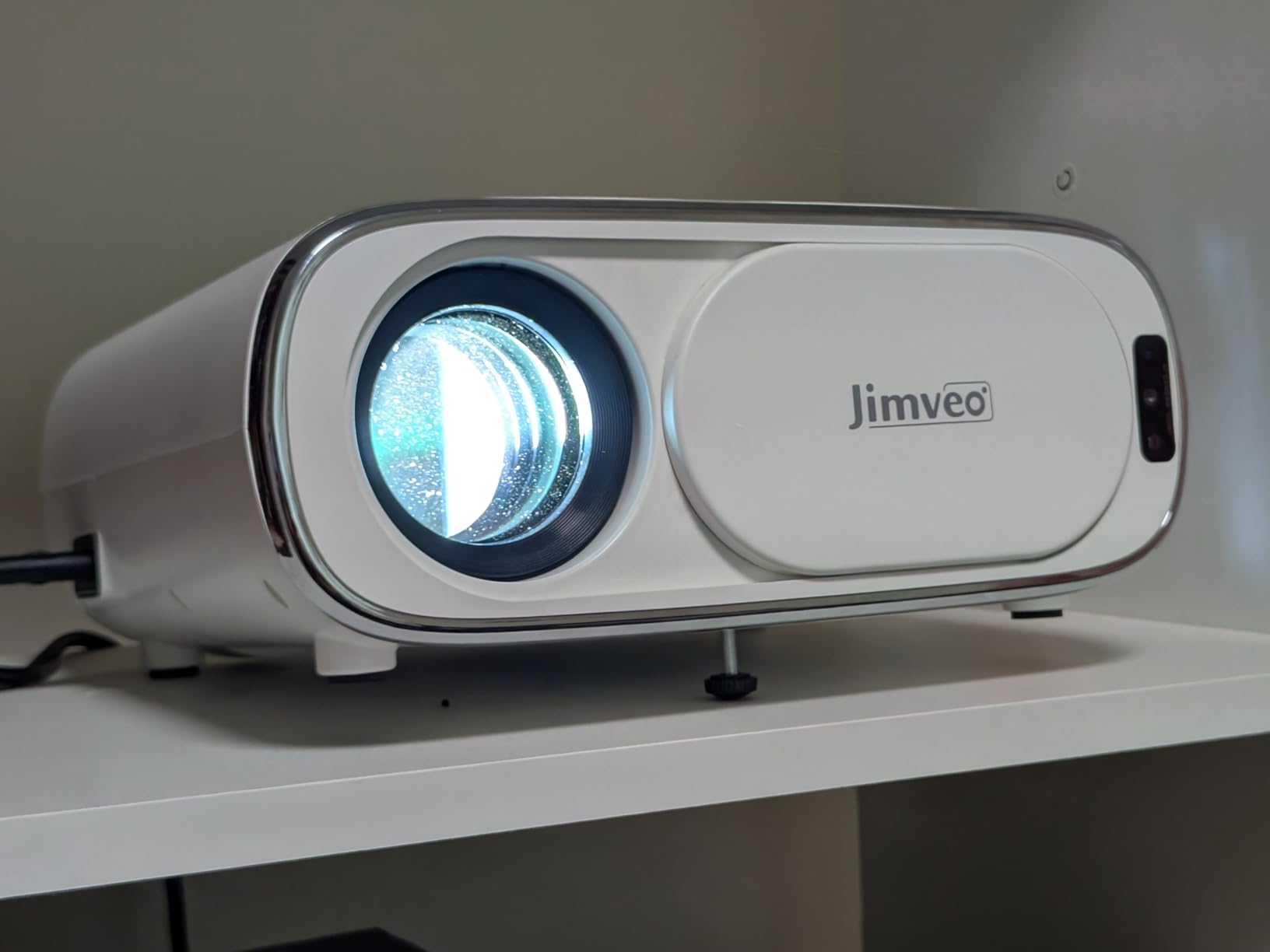 Projector [AI Auto Focus/Auto Lens Cap] Outdoor-Projector-4K with WiFi 6 and Bluetooth: 1500 ANSI Portable Projector with Auto 6D Keystone & Zoom, Jimveo Native 1080P Movie Proyector 2025 Upgraded - Customer Photo 1