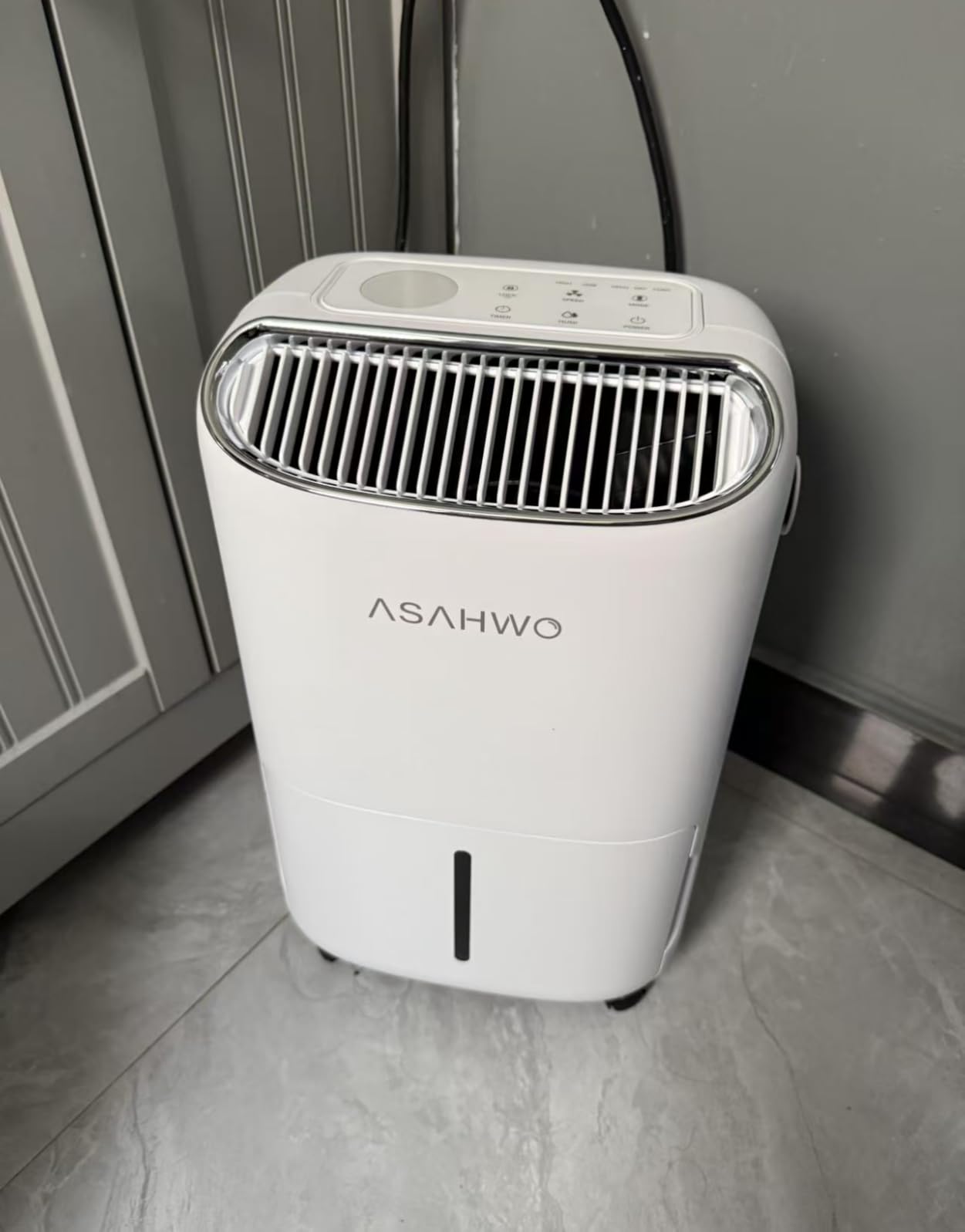 Dehumidifier for Basement,Home,Bathroom,Bedroom 45 pint/Day 4500 Sq ft Dehumidifiers with Drain Hose,Most Efficient Energy Star 2025,Intelligent Humidity Control,3 Modes,24H Timer (45 Pint) - Customer Photo 1