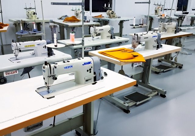 Best Industrial Sewing Machine [cy]: 8 Models Tested for Heavy-Duty Performance - Rosenberry Rooms