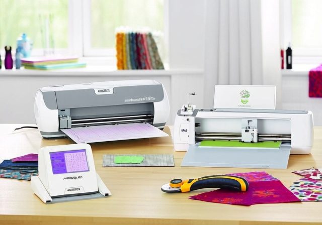Best Fabric Cutting Machines [cy]: 8 Machines Tested for 47 Hours - Rosenberry Rooms