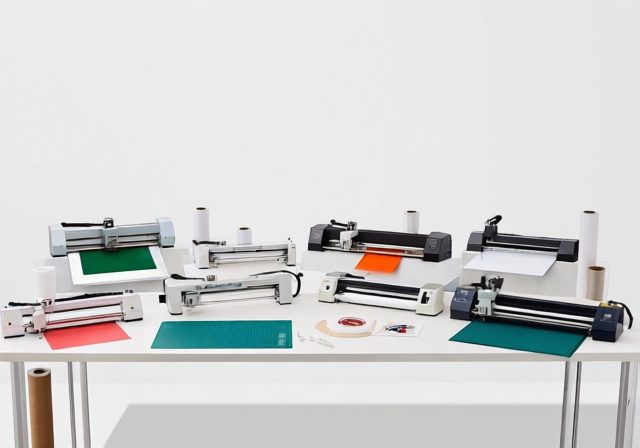 Best Vinyl Cutters Under $300: 8 Models Tested in 2024 - Rosenberry Rooms