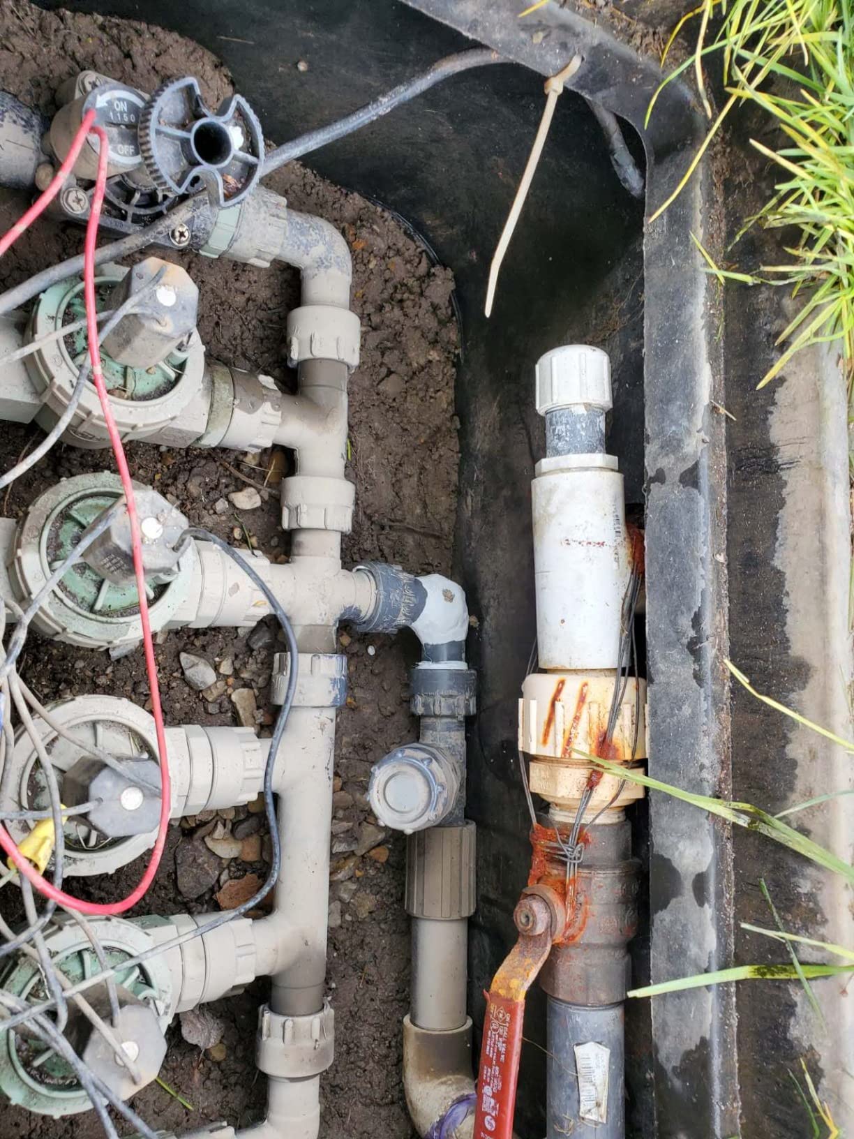 J-B Weld 8277 WaterWeld Epoxy Putty Stick - 2 oz., Off White - Customer Photo 2