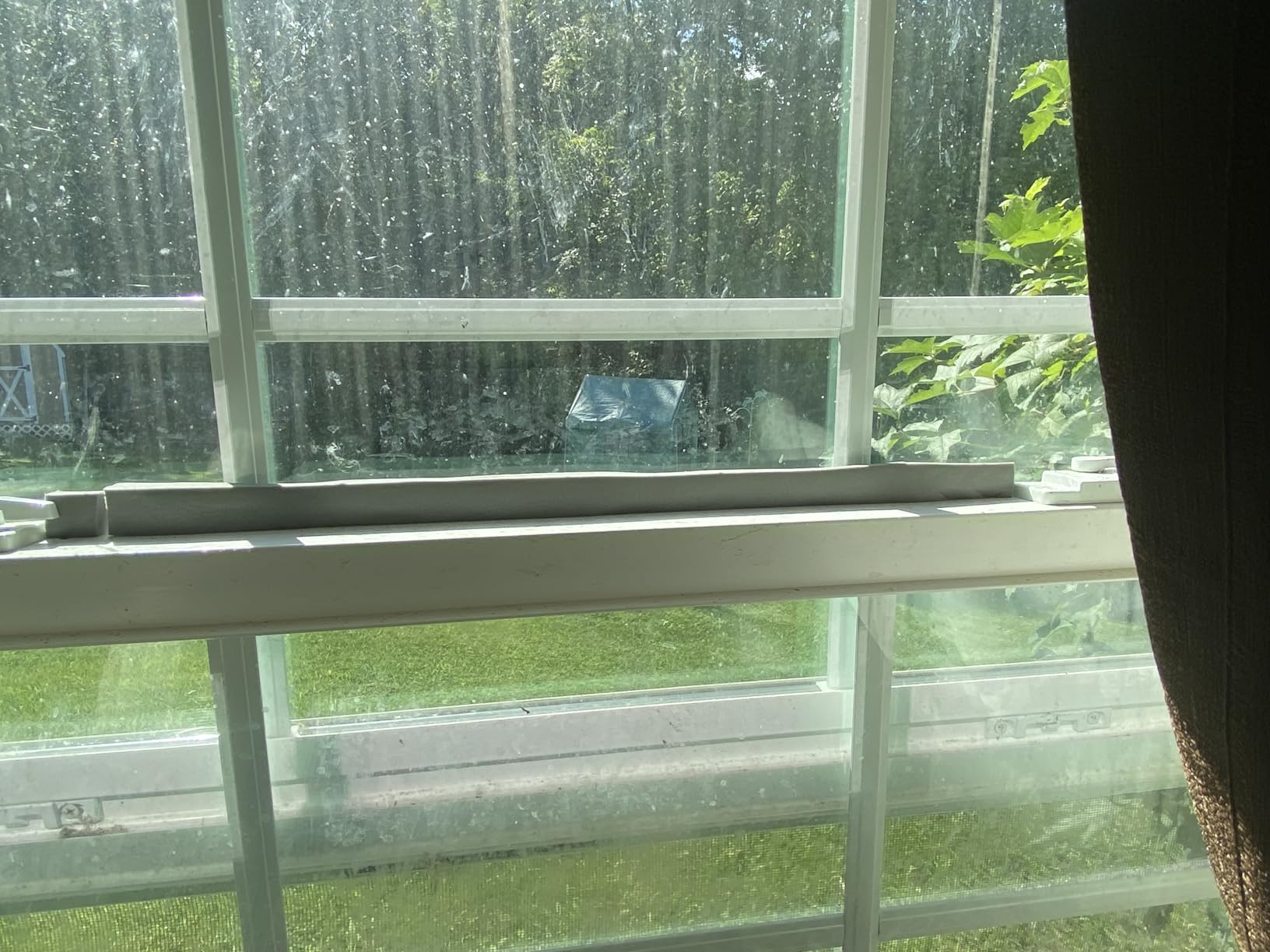 M-D Building Products 02006 1-1/4 in. X 42 in. Gray Air Conditioner Weatherseal for Window Units Customer Review M-D Building Products 02006 1-1/4 in. X 42 in. Gray Air Conditioner Weatherseal for Window Units - Customer Photo 1