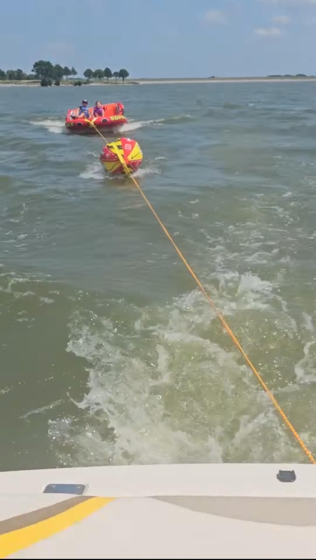 Airhead Mable Inflatable Towable Tube, 1-4 Rider Models, Dual Tow Points, Full Nylon Cover, EVA Foam Pads, Patented Speed Valve, Boat Tubes and Towables - Customer Photo 2