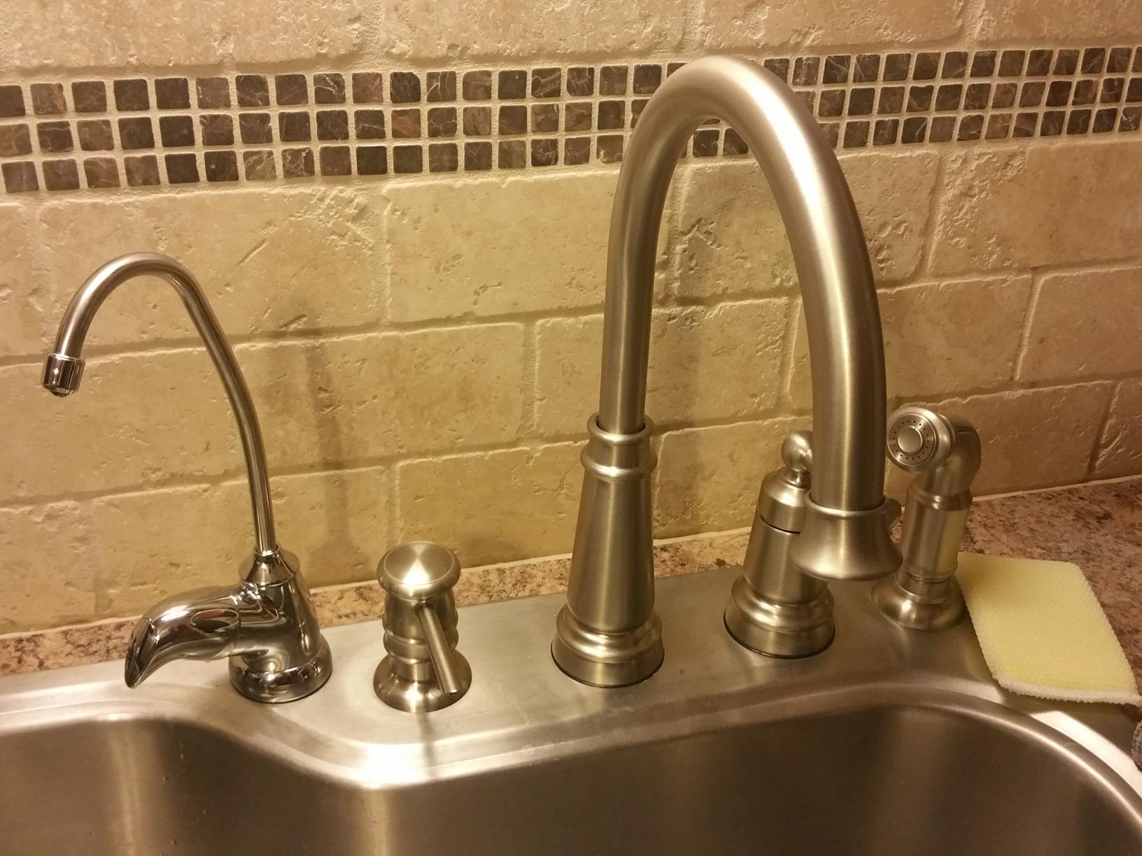 Culligan US 4 EZ-Change Sink Drinking Water Filtration System with Dedicated Faucet and Premium Filter, Single Unit, Chrome - Customer Photo 1