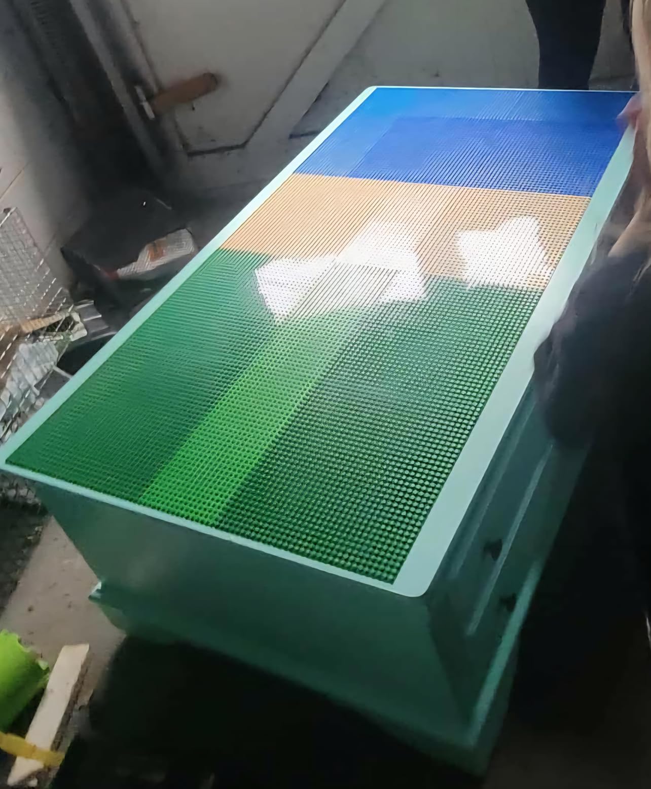 Liquid Nails - LN715 LIQUID NAILS LN-715 Tub Surround and Shower Adhesive (Low VOC) (10-Ounce) Customer Review Liquid Nails - LN715 LIQUID NAILS LN-715 Tub Surround and Shower Adhesive (Low VOC) (10-Ounce) - Customer Photo 1