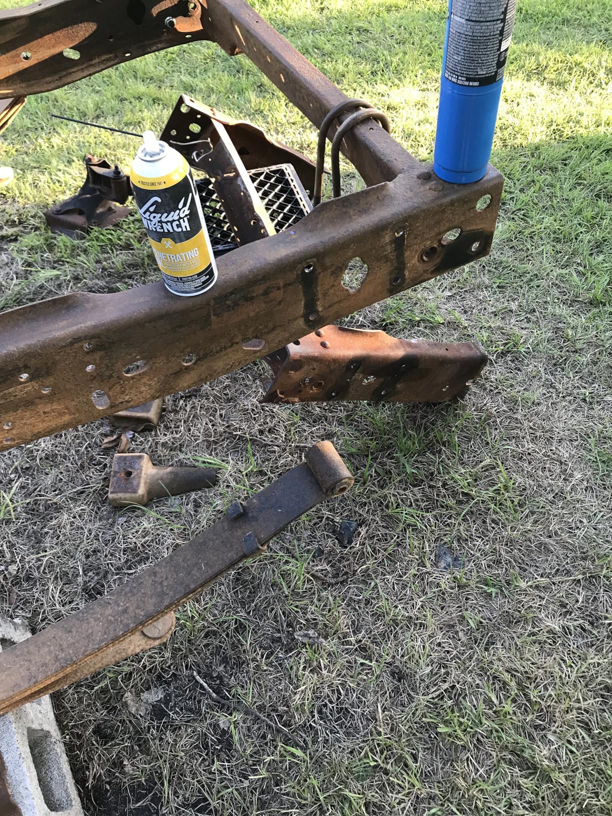 Liquid Wrench Gunk L112/6 Super Penetrant Spray - 11 oz, Gray Customer Review Liquid Wrench Gunk L112/6 Super Penetrant Spray - 11 oz, Gray - Customer Photo 1