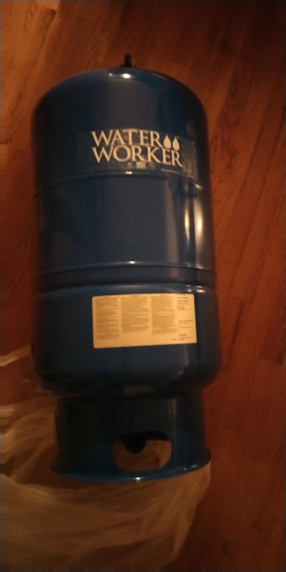 WaterWorker 25009 20Gal Vertical Well Tank, 20 Gallon, Blue - Customer Photo 2