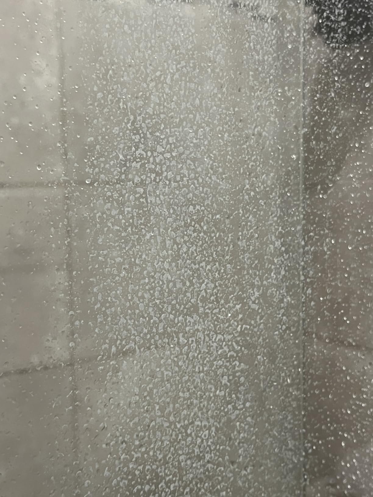 ATTITUDE Bathroom Cleaner Spray, EWG Verified, Plant-Based & Vegan, Safe for Bathroom Surfaces, Tiles, Tubs, Shower Walls, and Grout, Citrus Zest Scent, 27.1 Fl Oz - Customer Photo 1