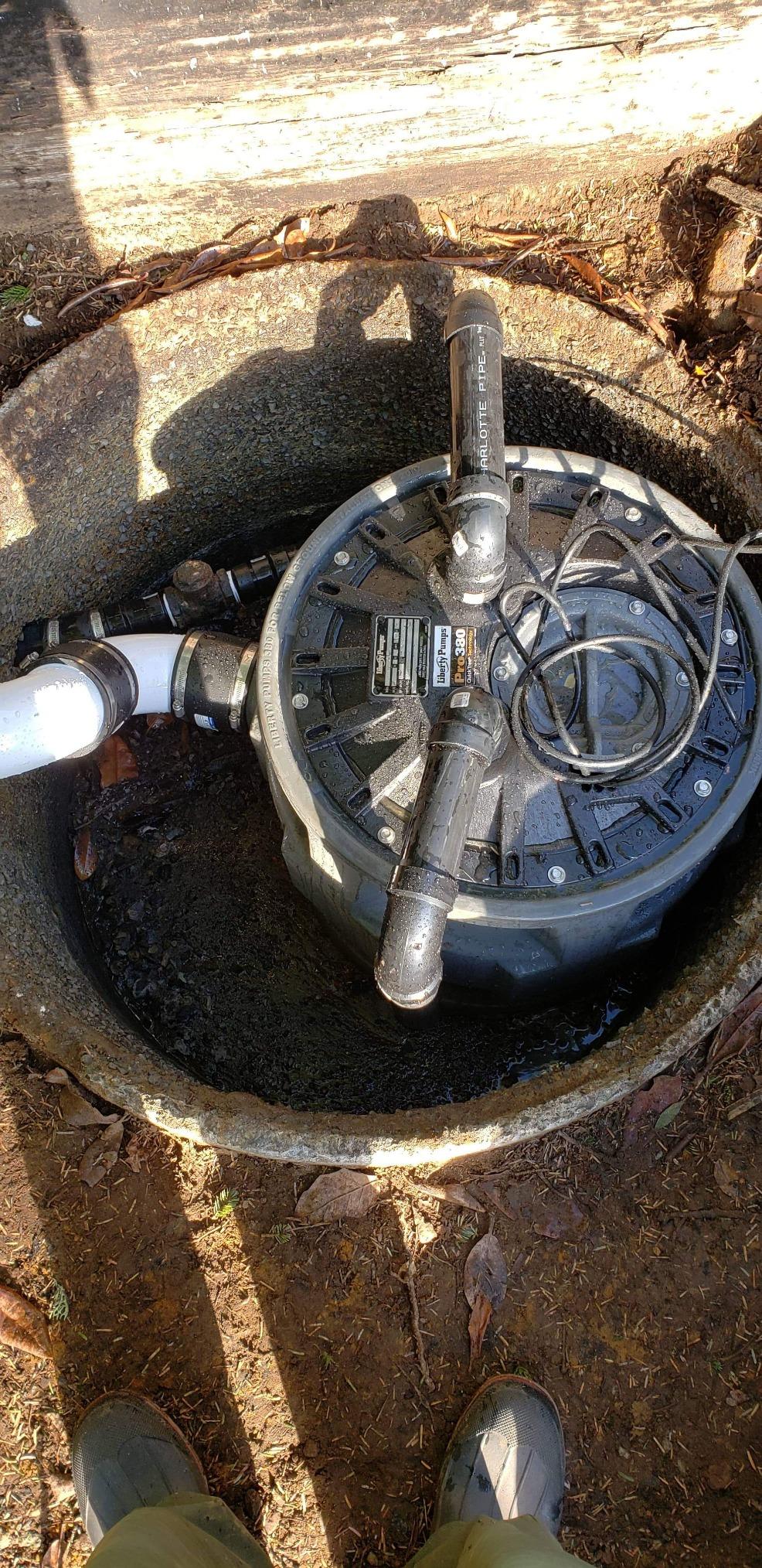 Liberty Pumps P382LE41 4/10-Horse Power 24 by 24-Inch Pro380 Series Simplex Sewage System - Customer Photo 1