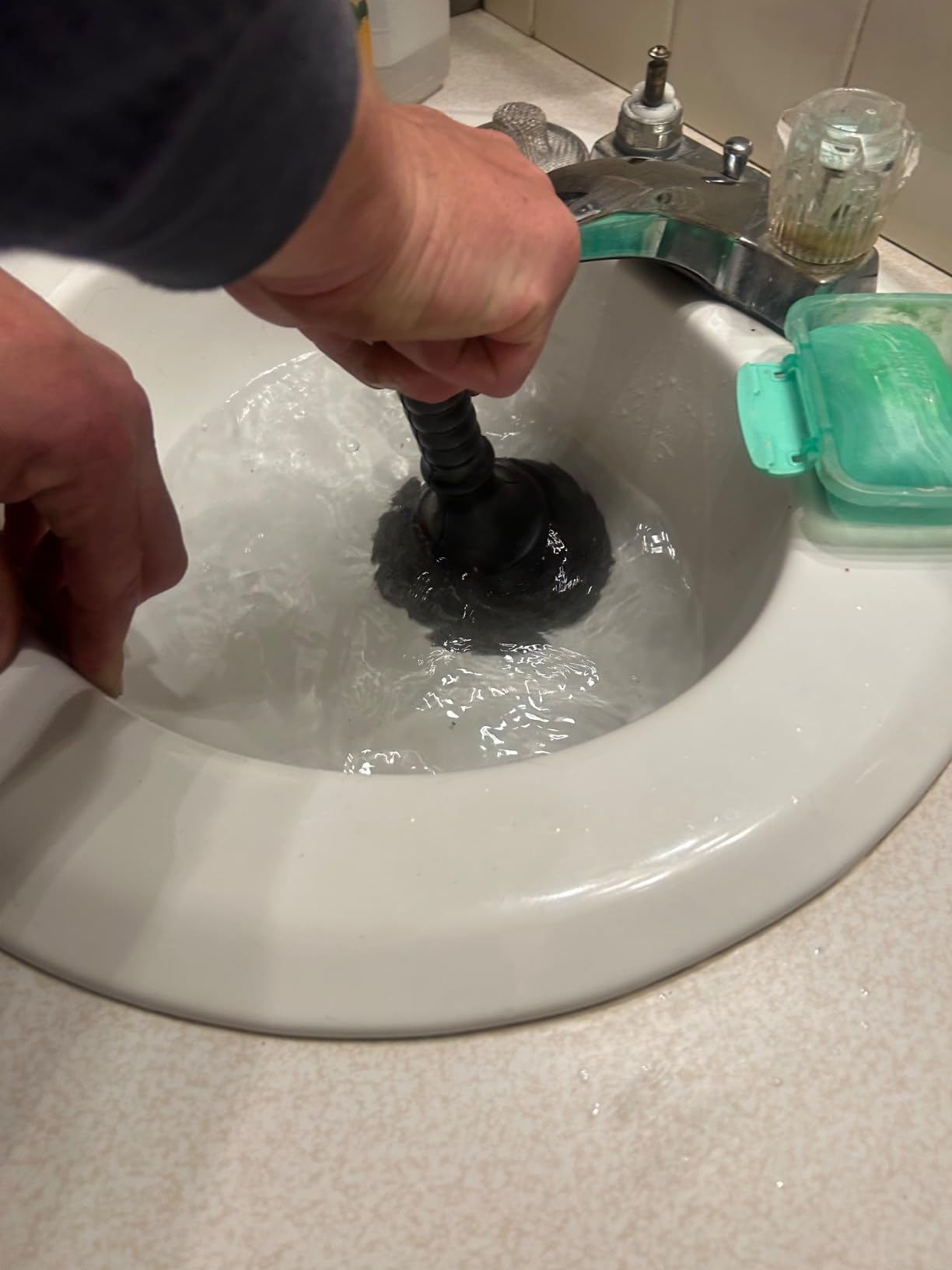 Master Plunger MPS4 Sink & Drain Plunger for Kitchen Sinks, Bathroom Sinks, Showers, and Bathtubs. Small and Strong Design with Large Bellows Commercial & Residential Use, Black - Customer Photo 2