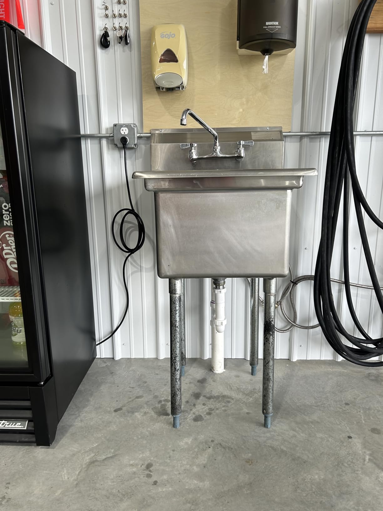 Oatey Sure-Vent 1-1/2 in.–2 in. 160 Branch, 24 Stack DFU Air Admittance Valve with White PVC Sch. 40 Adapter - Customer Photo 1