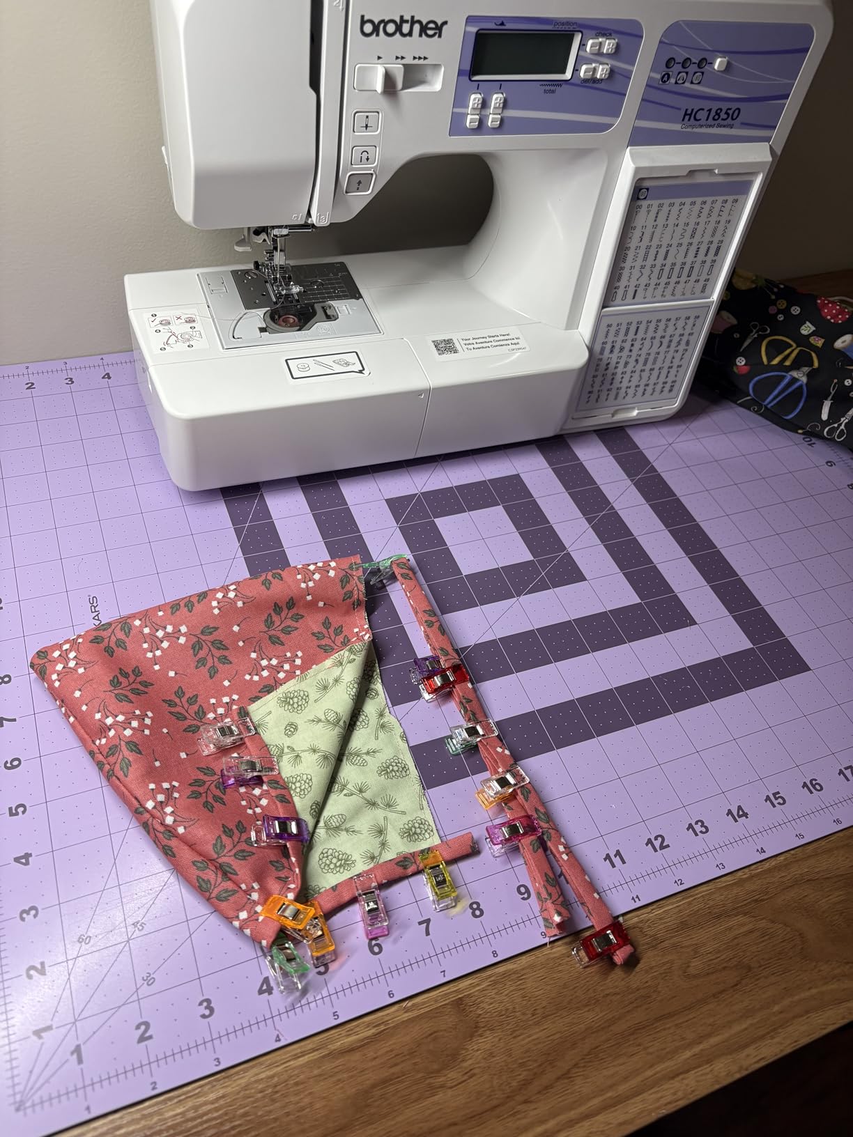 Brother HC1850 Sewing and Quilting Machine, 185 Built-in Stitches, LCD Display, 8 Included Feet - Customer Photo 2