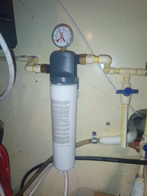 3M Water Filtration Products System for Commercial Ice Maker Machines ICE120-S, Reduces Sediment, Microplastics, Chlorine Taste and Odor, Cysts, Inhibits Scale, 1.5 GPM, 9,000 Gallon Capacity - Customer Photo 1