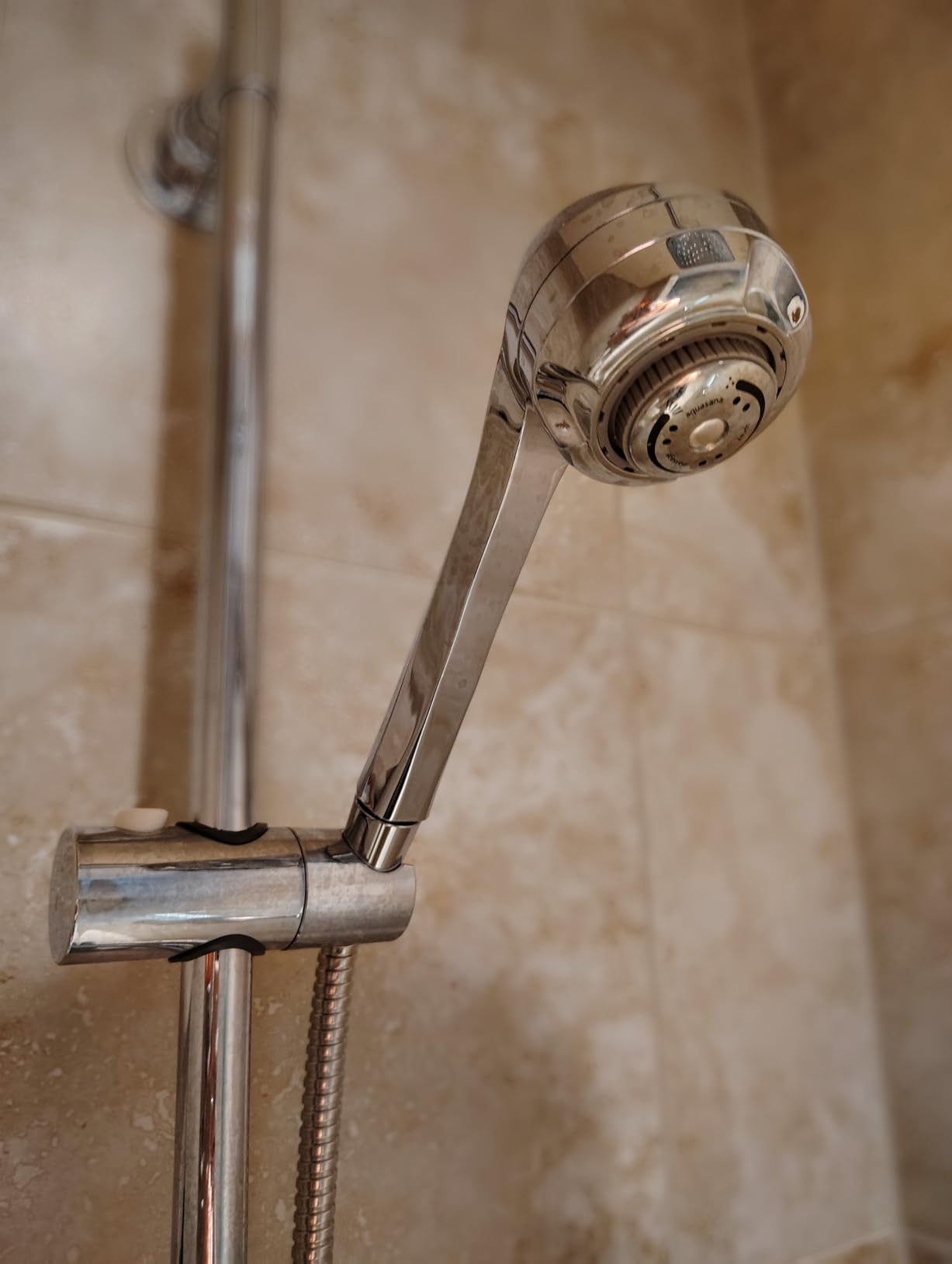Aquasana Shower Filter | Dermatologist-recommended for softer, healthier skin & hair | Proven to reduce 90% of chlorine for 6 months | High pressure | Use your own shower head | AQ-4100NSH - Customer Photo 2