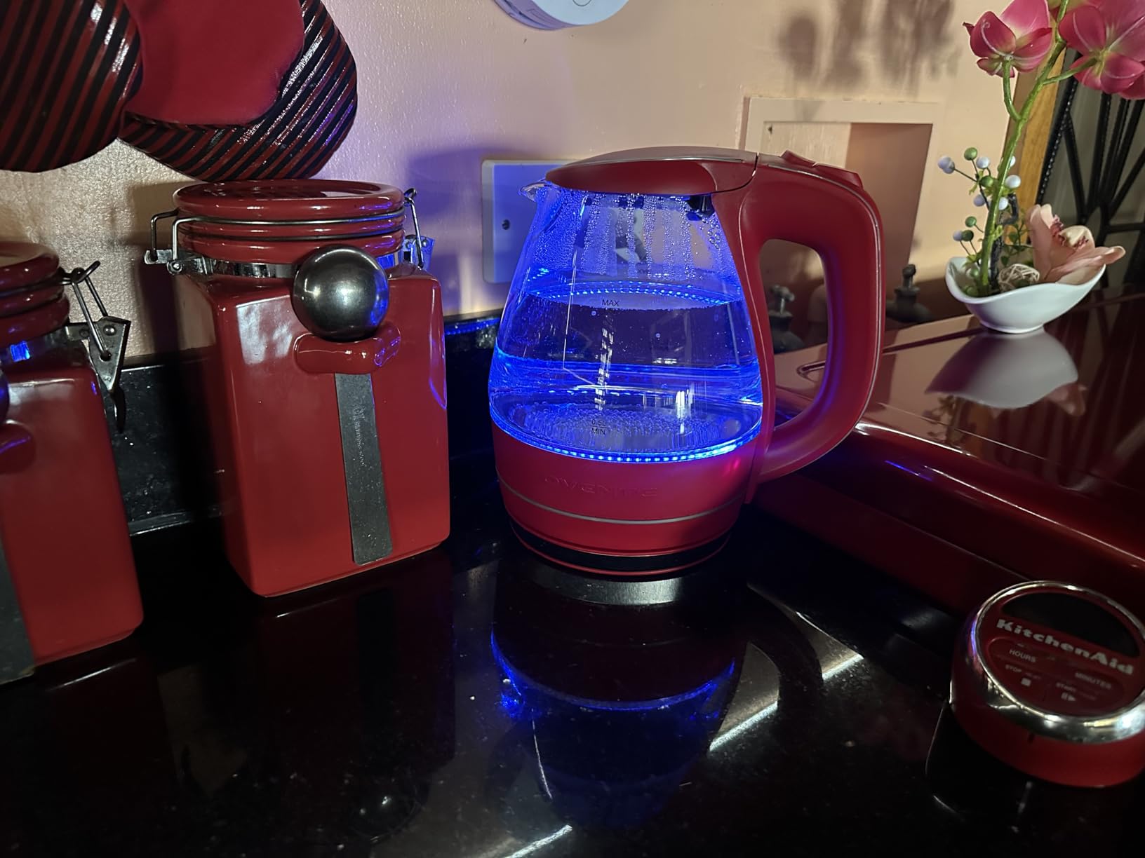 OVENTE Electric Kettle, 1.5L Borosilicate Glass Countertop Water Heater and Boiler for Coffee or Tea, BPA-Free, Auto Shut-Off, Boil-Dry Protection, Removable and Washable Spout Filter, Black KG83B - Customer Photo 2