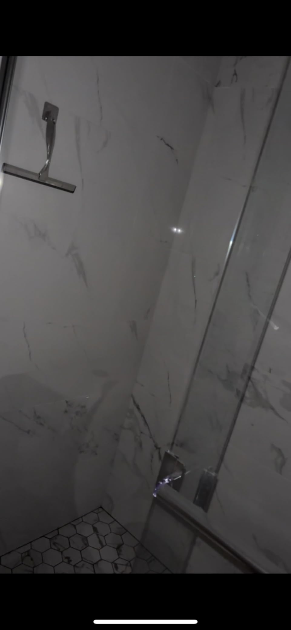 Rejuvenate Soap Scum Remover Easily Dissolves Soap Scum Without Scrubbing, 24 Ounces - Customer Photo 1