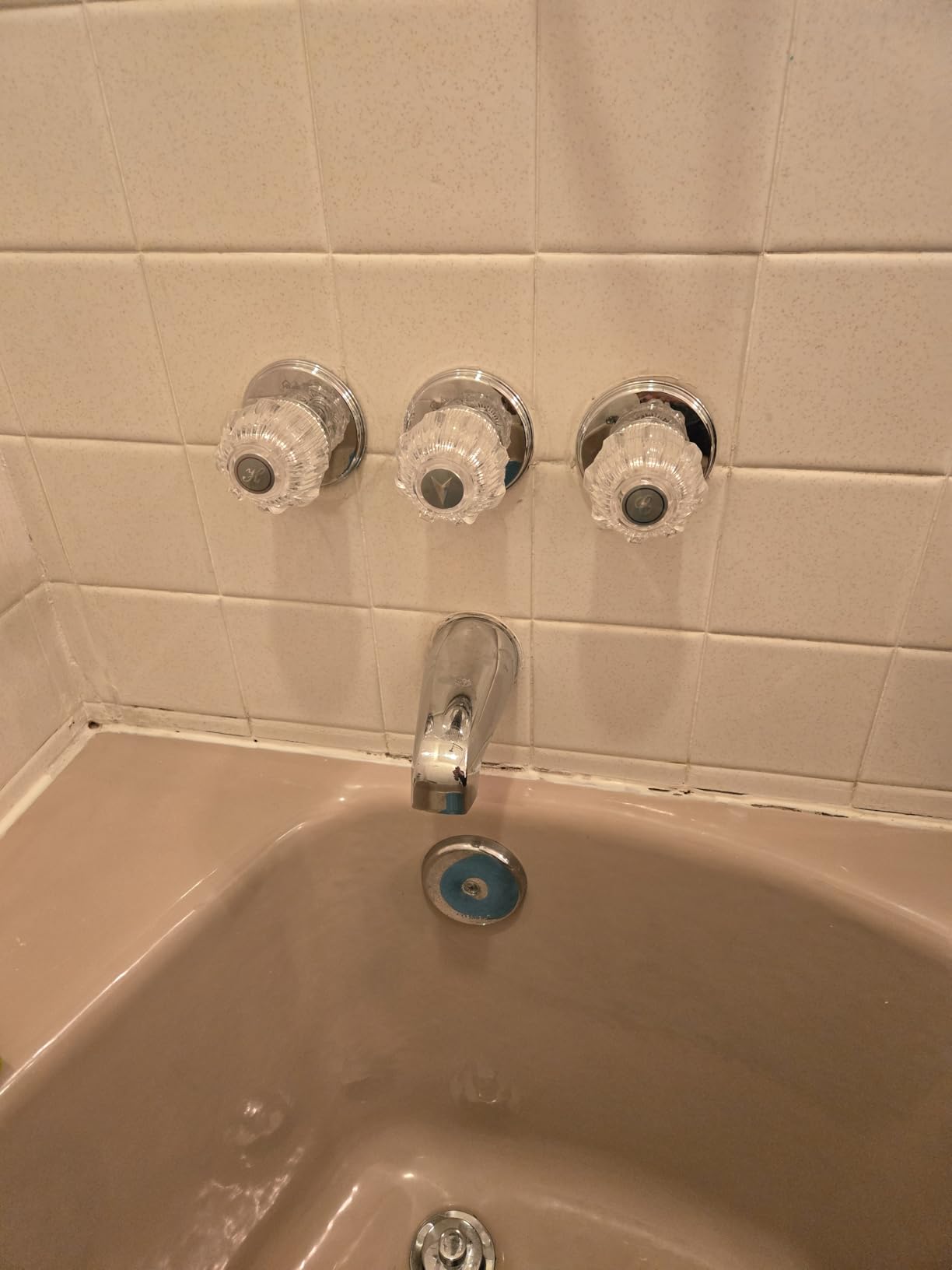 Homewerks Worldwide 10-B83WCHB Three-Handle, One-Spray Bathtub and Shower Faucet Set 5 Year Warranty, Chrome Finish - Customer Photo 1