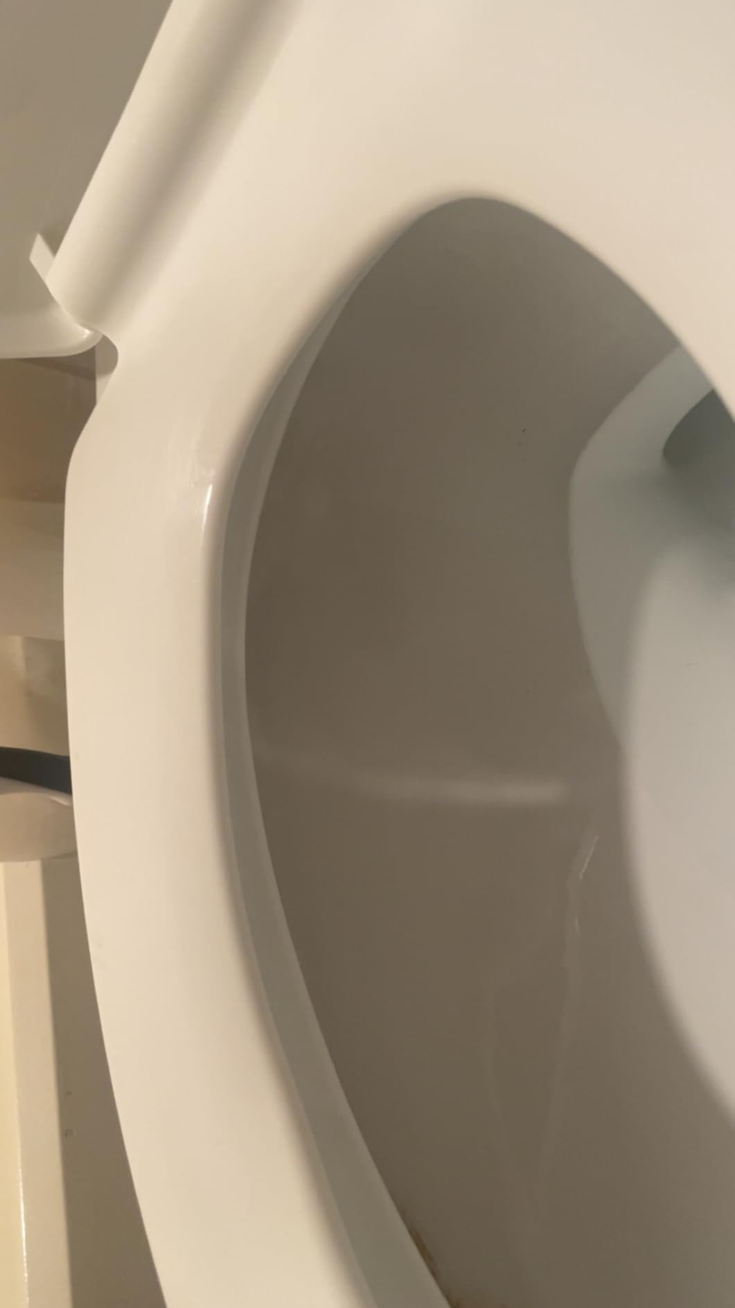 Scrubbing Bubbles Mega Bathroom and Shower Cleaner Spray, Foaming Action Removes Limescale and Soap Scum, Rainshower Scent, 32oz - Customer Photo 2