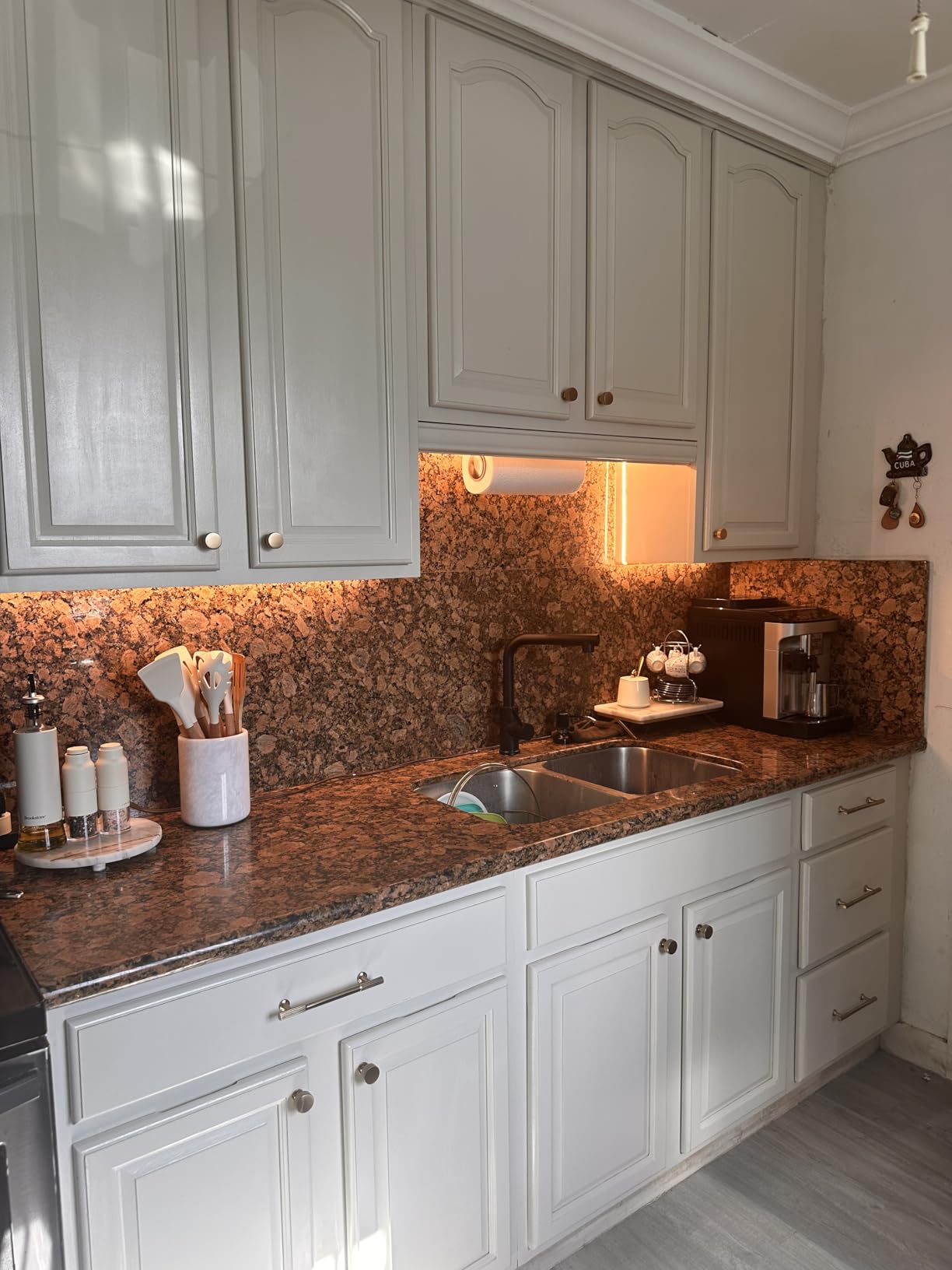 Nuvo Cabinet Paint, Black Deco (Quart) - Customer Photo 2