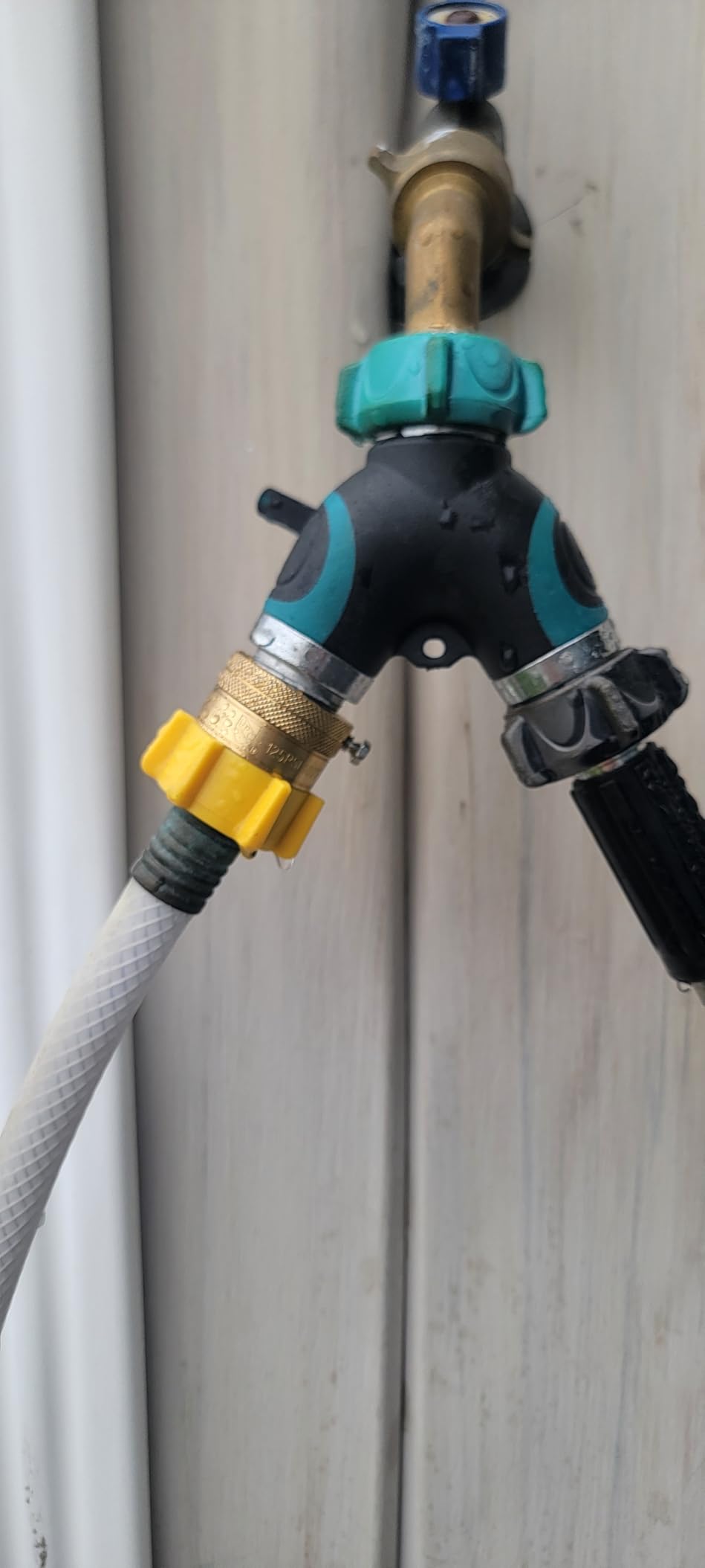 Eastman 3/4 Inch FHT x 3/4 Inch MHT Hose Bibb Anti Siphon Vacuum Breaker, Brass Plumbing Fitting, 20199 - Customer Photo 2