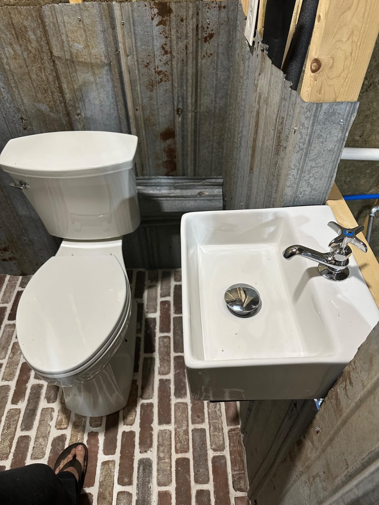 Central Brass 0239-P Single Handle Basin Faucet in Chrome Customer Review Central Brass 0239-P Single Handle Basin Faucet in Chrome - Customer Photo 1