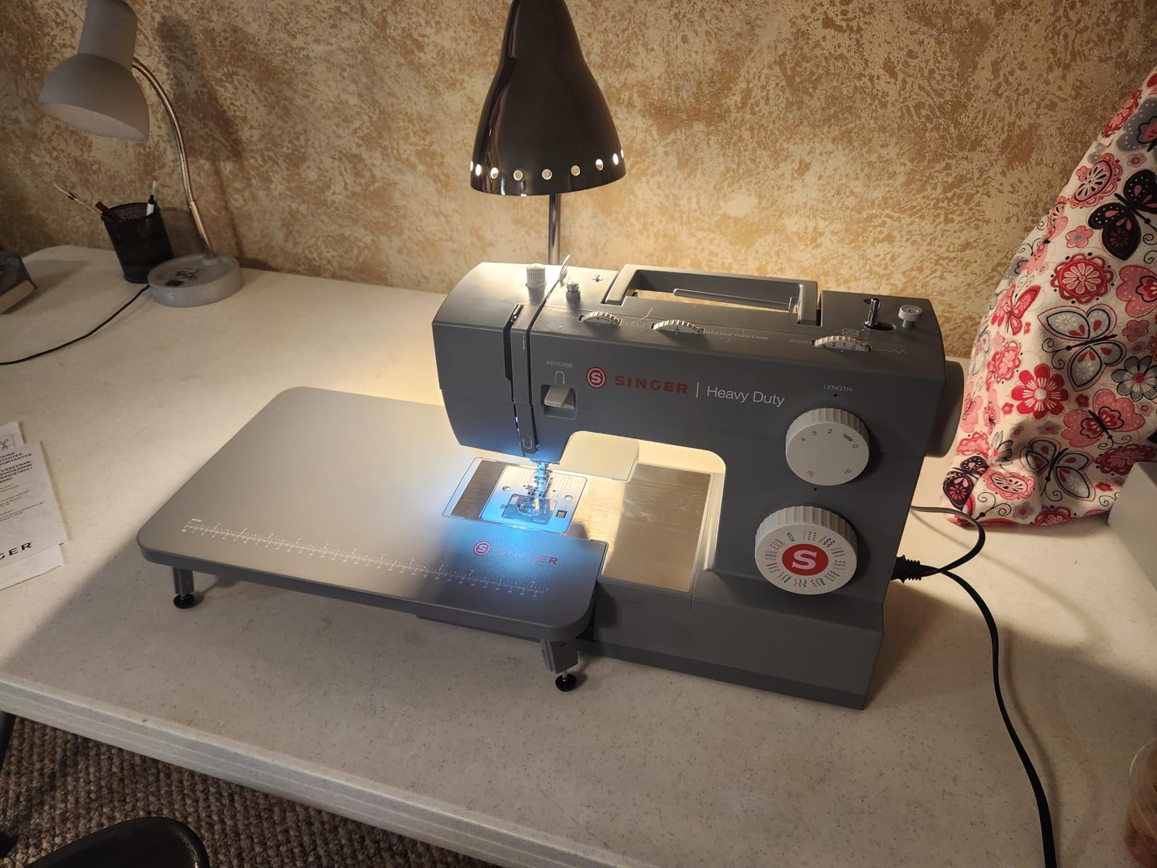 SINGER Heavy Duty 4452 High Speed Sewing Machine With Accessory Kit | Strong Motor with Enhanced Piercing Power, 110 Stitch Applications, Full Metal frame, 1-step Buttonhole & LED Lights - Customer Photo 4