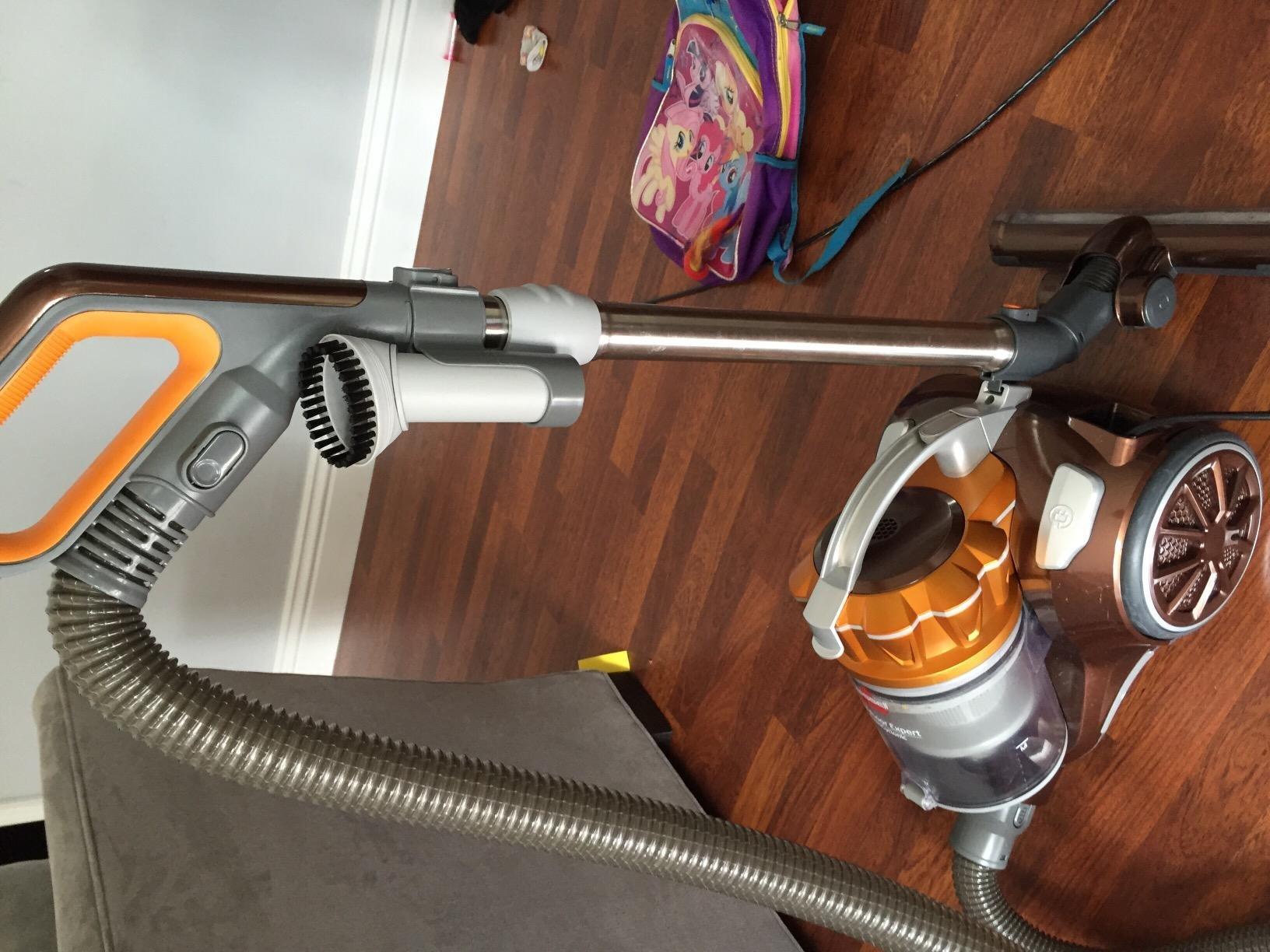 Bissell Hard Floor Expert Multi-Cyclonic Bagless Canister Vacuum, 1547 - Corded - Customer Photo 2