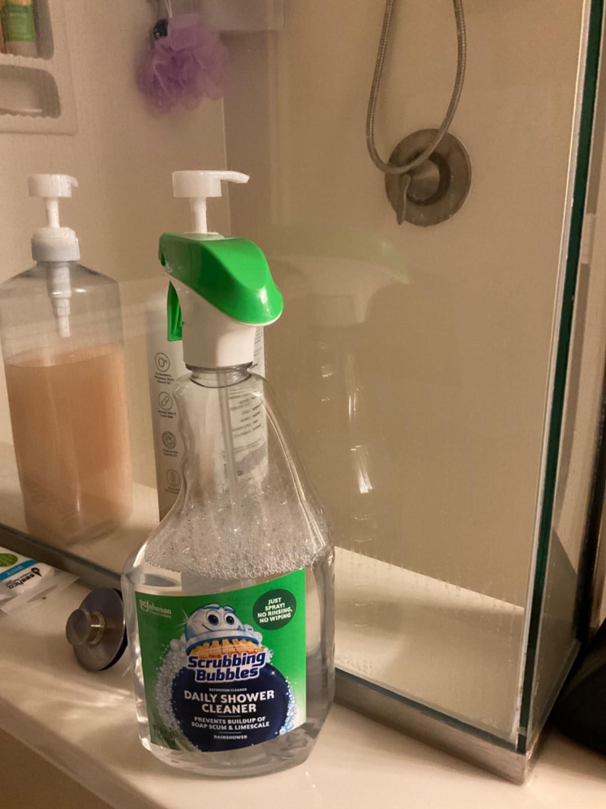 SC Johnson Scrubbing Bubbles Daily Shower and Bathroom Cleaner, Great on Tile, 32 oz Customer Review SC Johnson Scrubbing Bubbles Daily Shower and Bathroom Cleaner, Great on Tile, 32 oz - Customer Photo 1