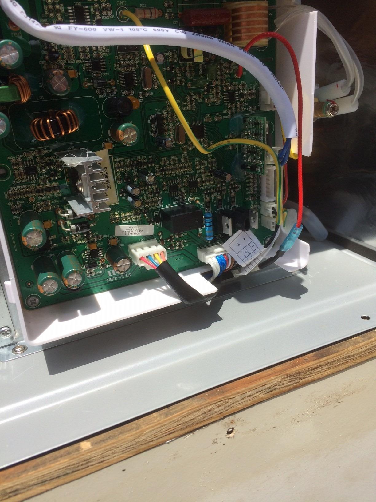 GIRARD Tankless RV Water Heater, 12V Power, 42,000 BTUs, Quiet Operation, Onboard Microprocessor, Digital User Control Panel, Freeze Protection, Easy Installation - 2022107534 - Customer Photo 1