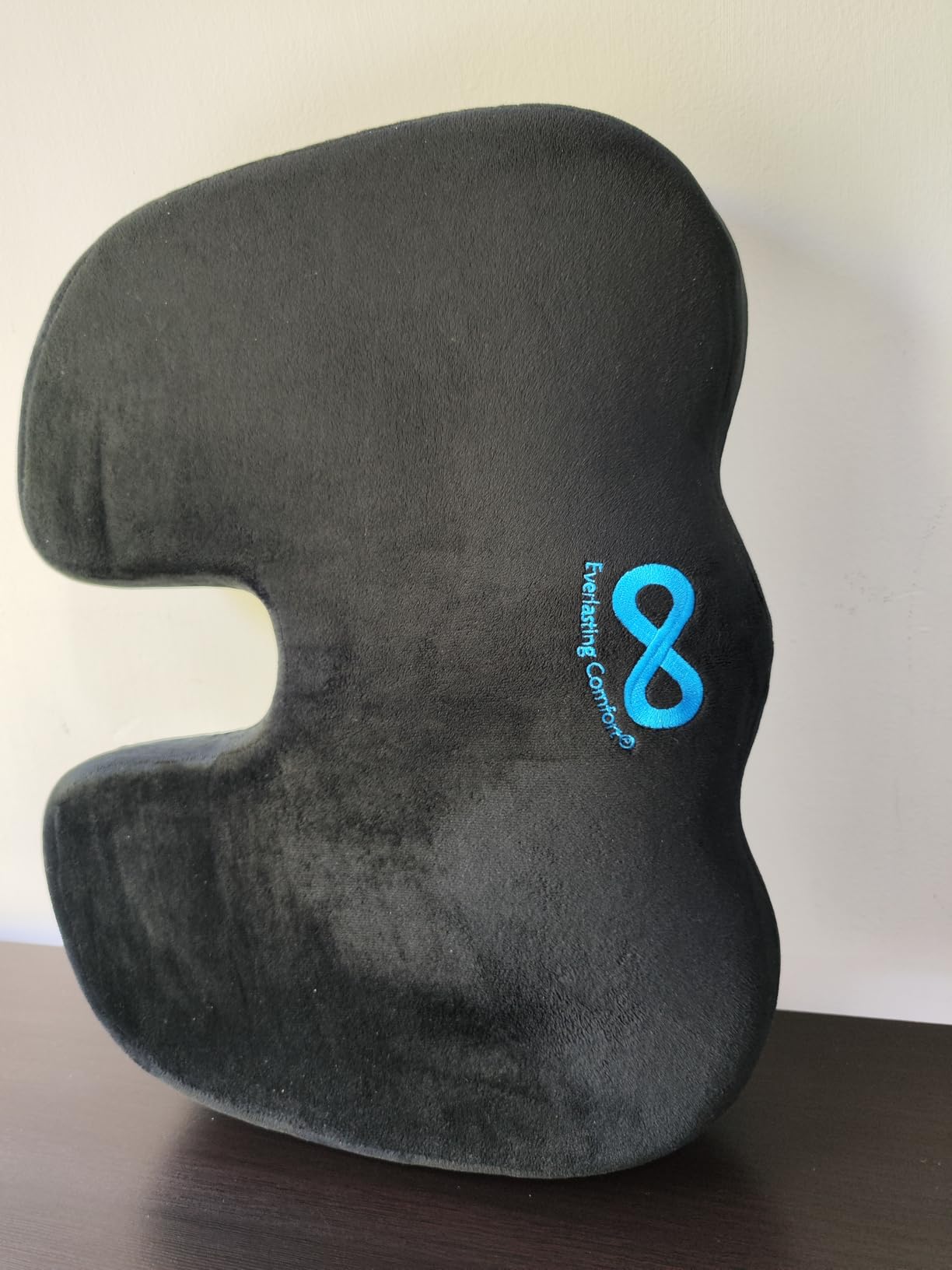 Everlasting Comfort Doctor Recommended Memory Foam Seat Cushion for Office Chairs & Car Seat - Ergonomic Office Desk Accessories for Tailbone Pain Relief, Sciatica & Back Support - Customer Photo 1