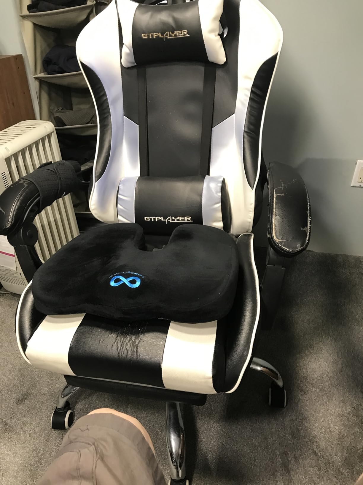 Everlasting Comfort Doctor Recommended Memory Foam Seat Cushion for Office Chairs & Car Seat - Ergonomic Office Desk Accessories for Tailbone Pain Relief, Sciatica & Back Support - Customer Photo 3