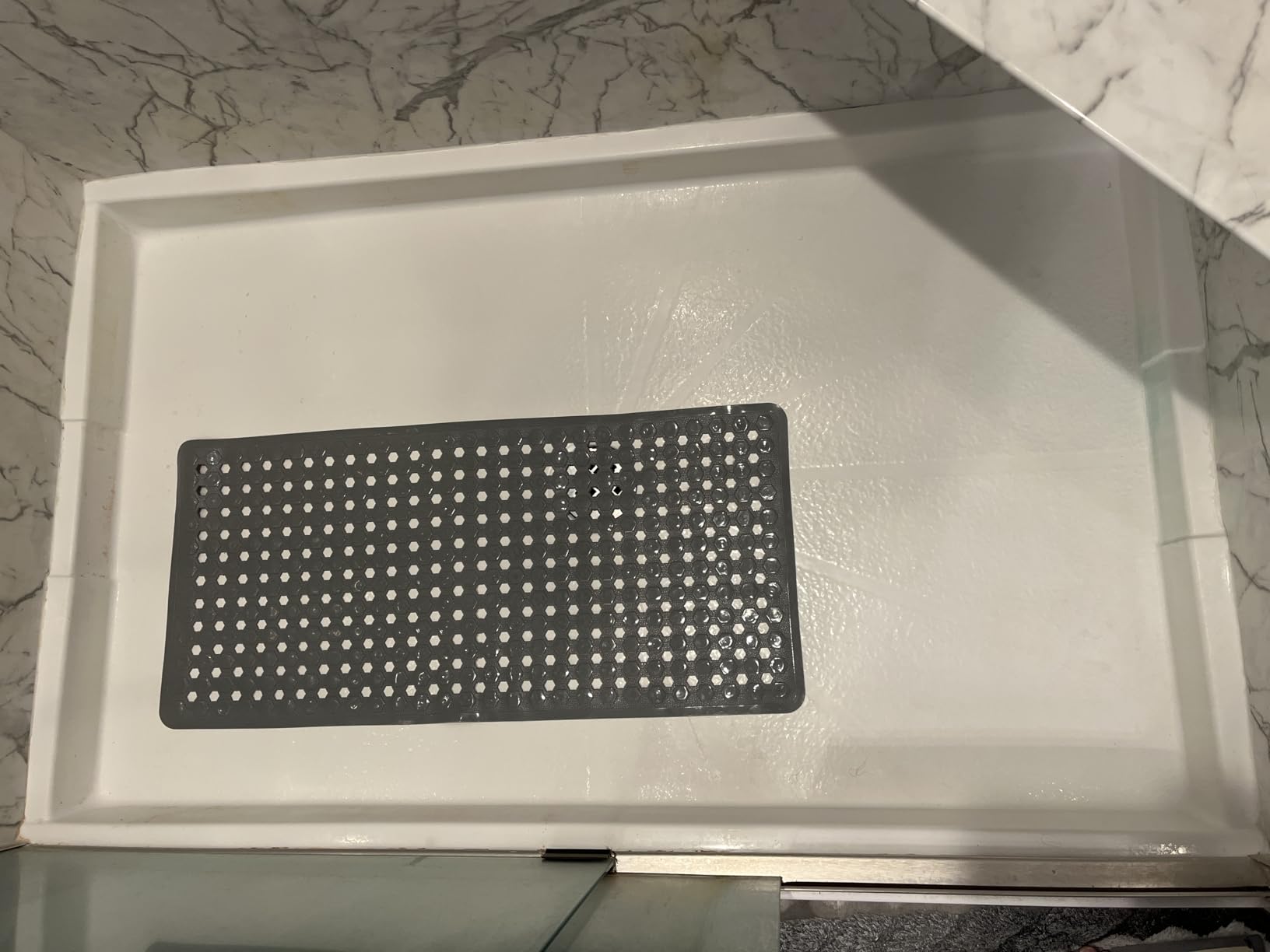 GORILLA GRIP Patented Bath Tub Shower Mat, Machine Washable Bathtub Floor Liner Mats, Suction Cups and Drain Holes to Keep Tubs Clean, Soft on Feet, Bathroom Essentials, 35x16 Inch, Clear - Customer Photo 2