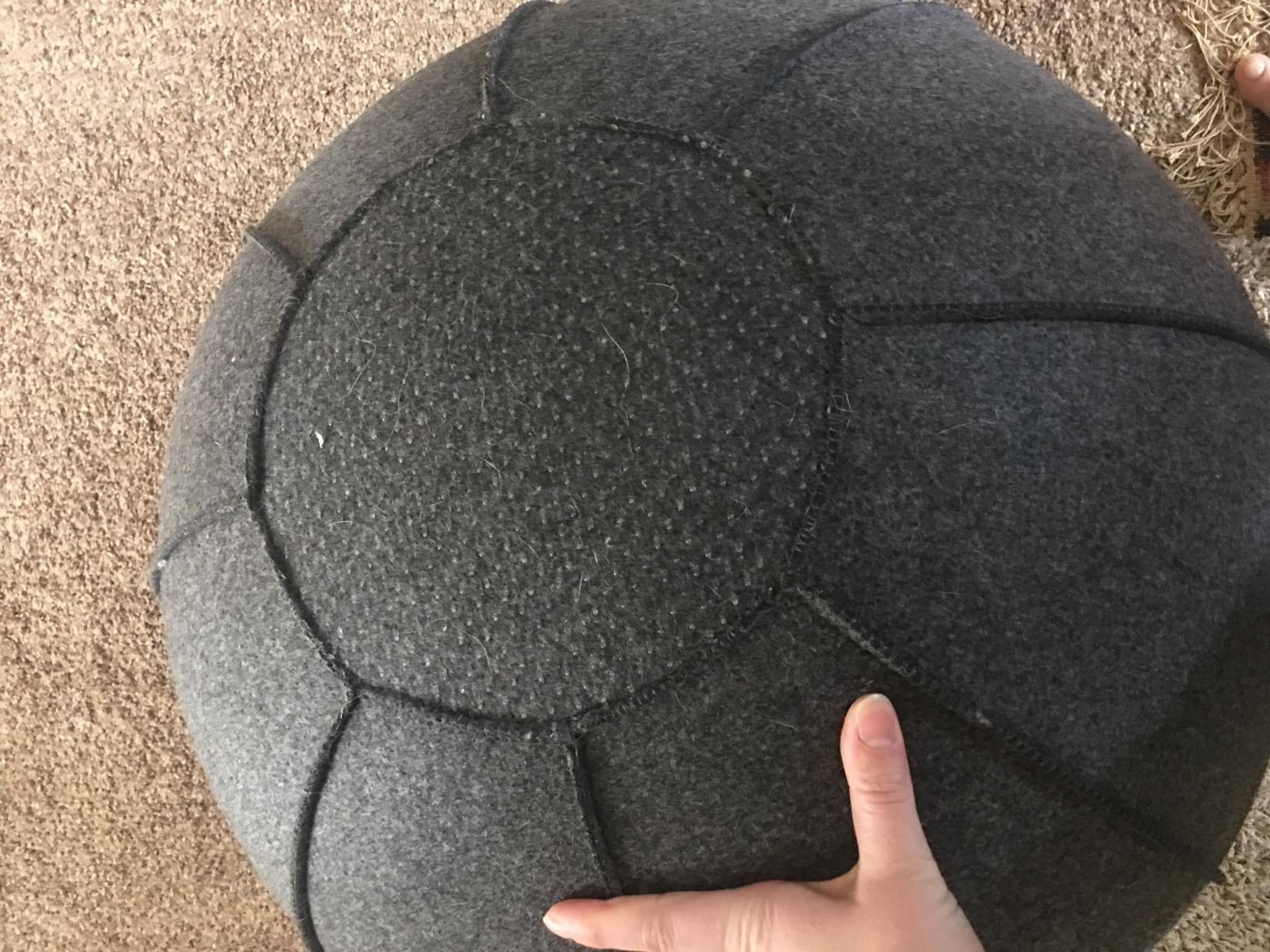 Vivora Luno Premium Ergonomic Sitting Ball Chair, Felt, Standard Size (22 to 24 inches), for Home Offices, Balance Training, Yoga Ball, Posture Improvement - Customer Photo 2