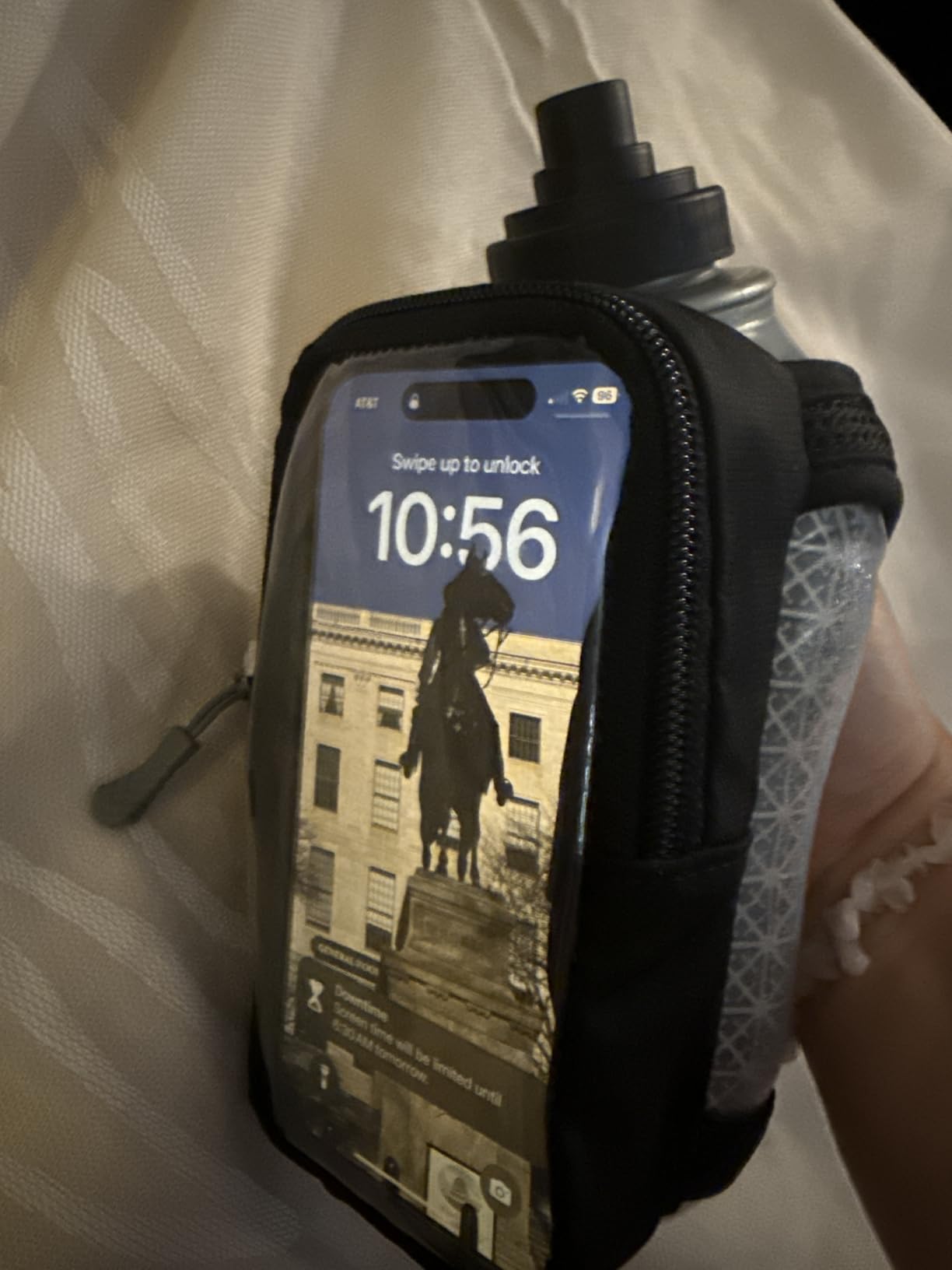 Nathan SpeedView Flask, Running Water Bottle & Phone Case Holder, Insulated Running Water Bottle, 18oz - Customer Photo 1