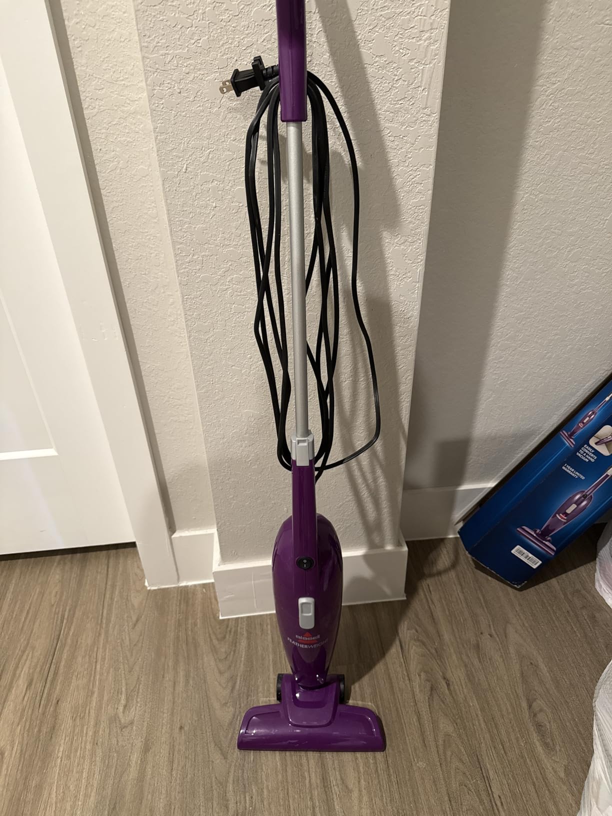 Bissell Featherweight Stick Lightweight Bagless Vacuum with Crevice Tool, 2033, One Size Fits All, Blue - Customer Photo 4