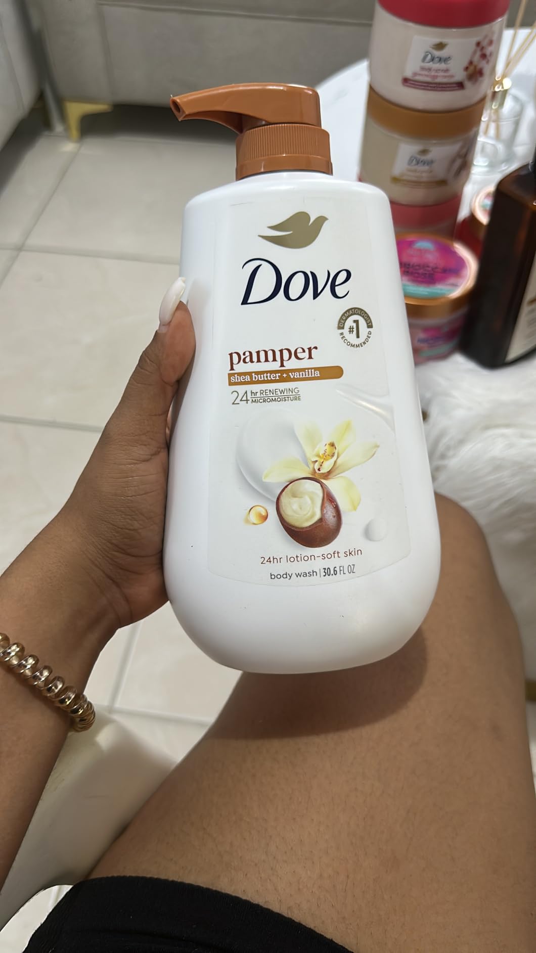 Dove Body Wash with Pump Pamper Shea Butter & Vanilla for 24hr Lotion-Soft Skin Moisturizing Skin Cleanser with No Sulfates No Parabens 30.6 oz Customer Review Dove Body Wash with Pump Pamper Shea Butter & Vanilla for 24hr Lotion-Soft Skin Moisturizing Skin Cleanser with No Sulfates No Parabens 30.6 oz - Customer Photo 3