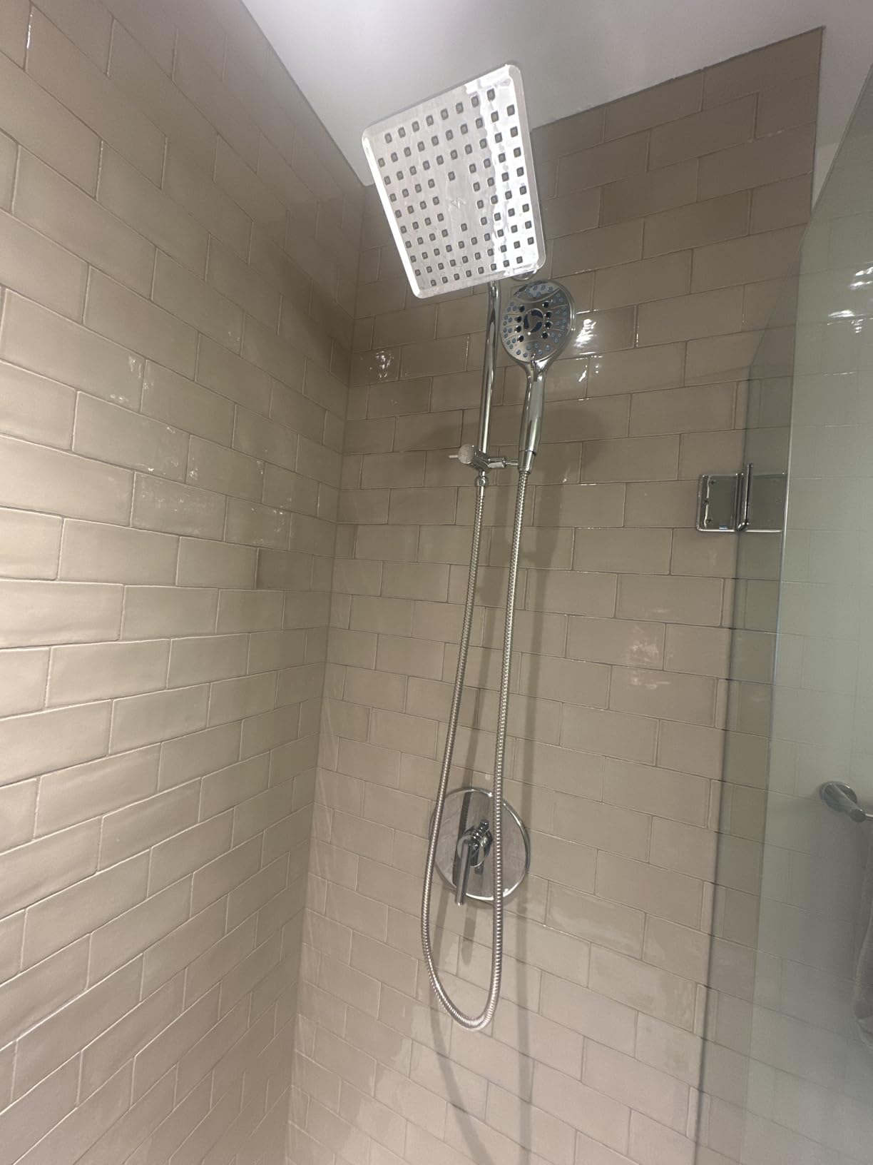 SparkPod Shower Head - High Pressure Rain - Premium Quality Luxury Design - 1-Min Install - Easy Clean Adjustable Replacement for Your Bathroom Shower Heads (Luxury Polished Chrome, 6 Inch Round) - Customer Photo 2