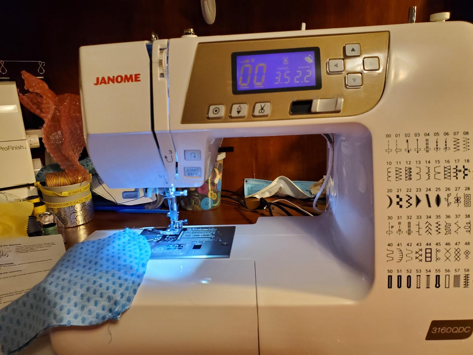 Janome 3160QDC-T Computerized Quilting and Sewing Machine with Bonus Quilt Kit - Customer Photo 2