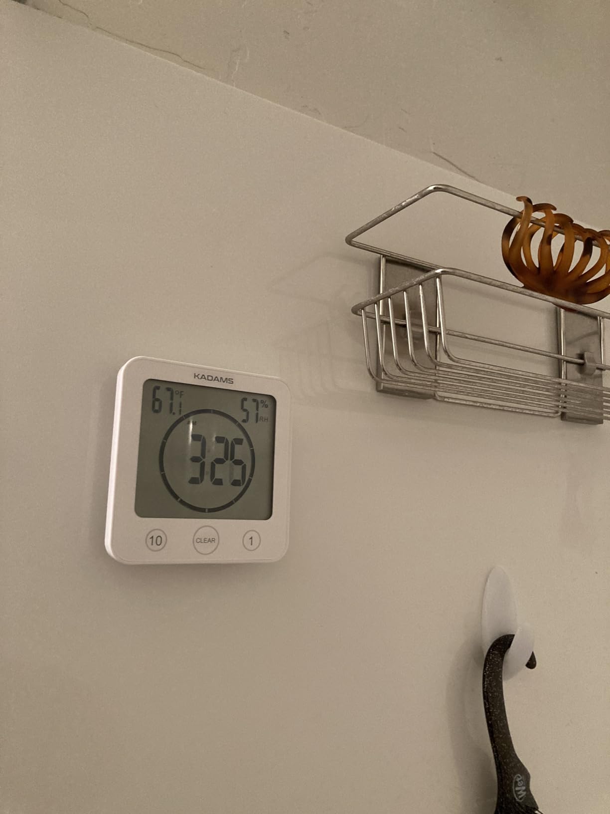 KADAMS Shower Clock Waterproof Bathroom Timer – Digital Wall Clock with Countdown, Magnetic Kitchen Clock with Temperature & Humidity, Suction Cup for Kids Shower Spa Sauna Cook Bath, White - Customer Photo 2