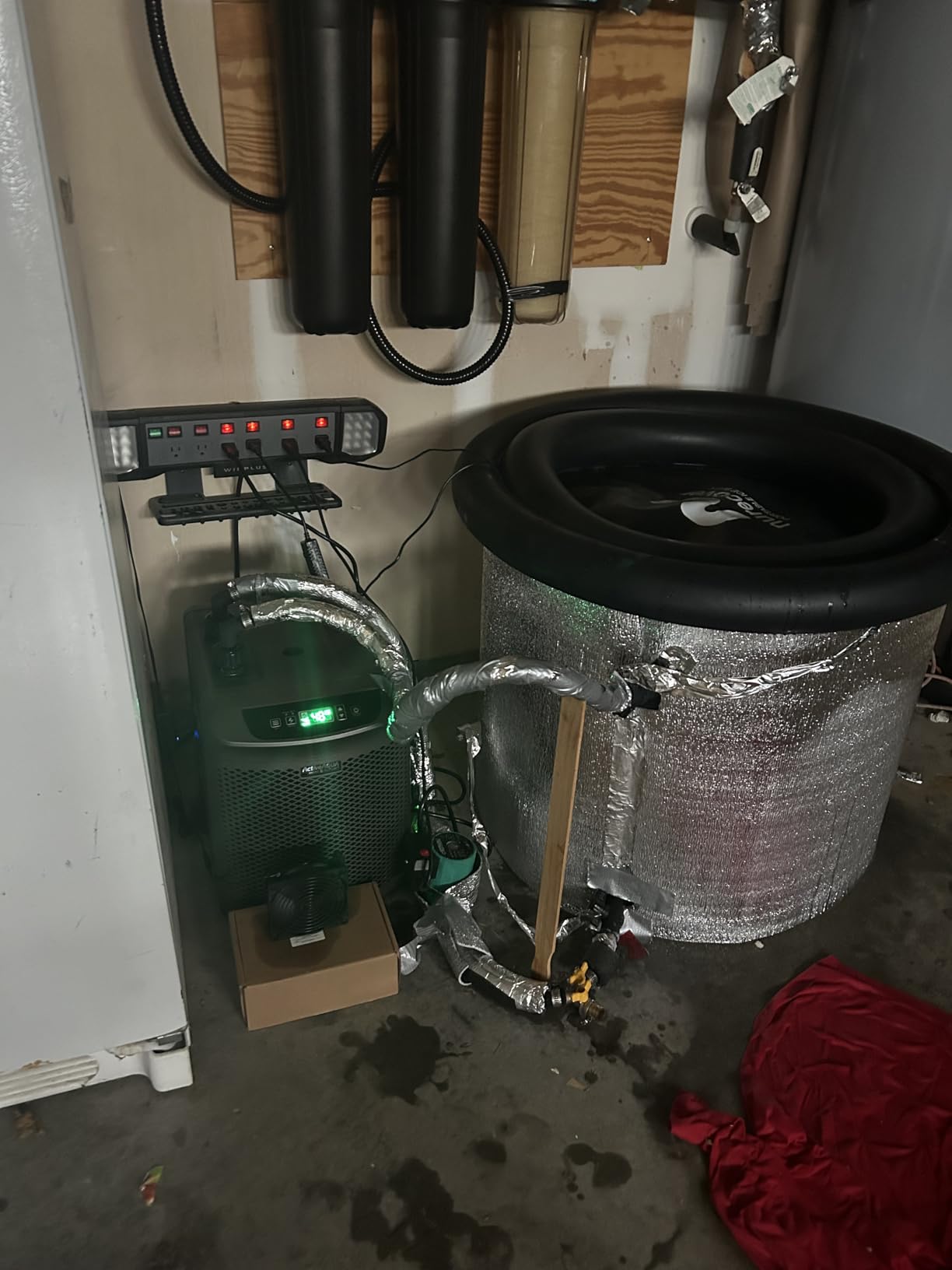 Active Aqua Hydroponic Water Chiller w/ Boost Function, 0.25 HP - Adjustable Cooling System for 40-92 Gallon Reservoirs, Pure Titanium Evaporator Cooler for Aquaponics, Cold Plunge Baths & Aquariums - Customer Photo 2
