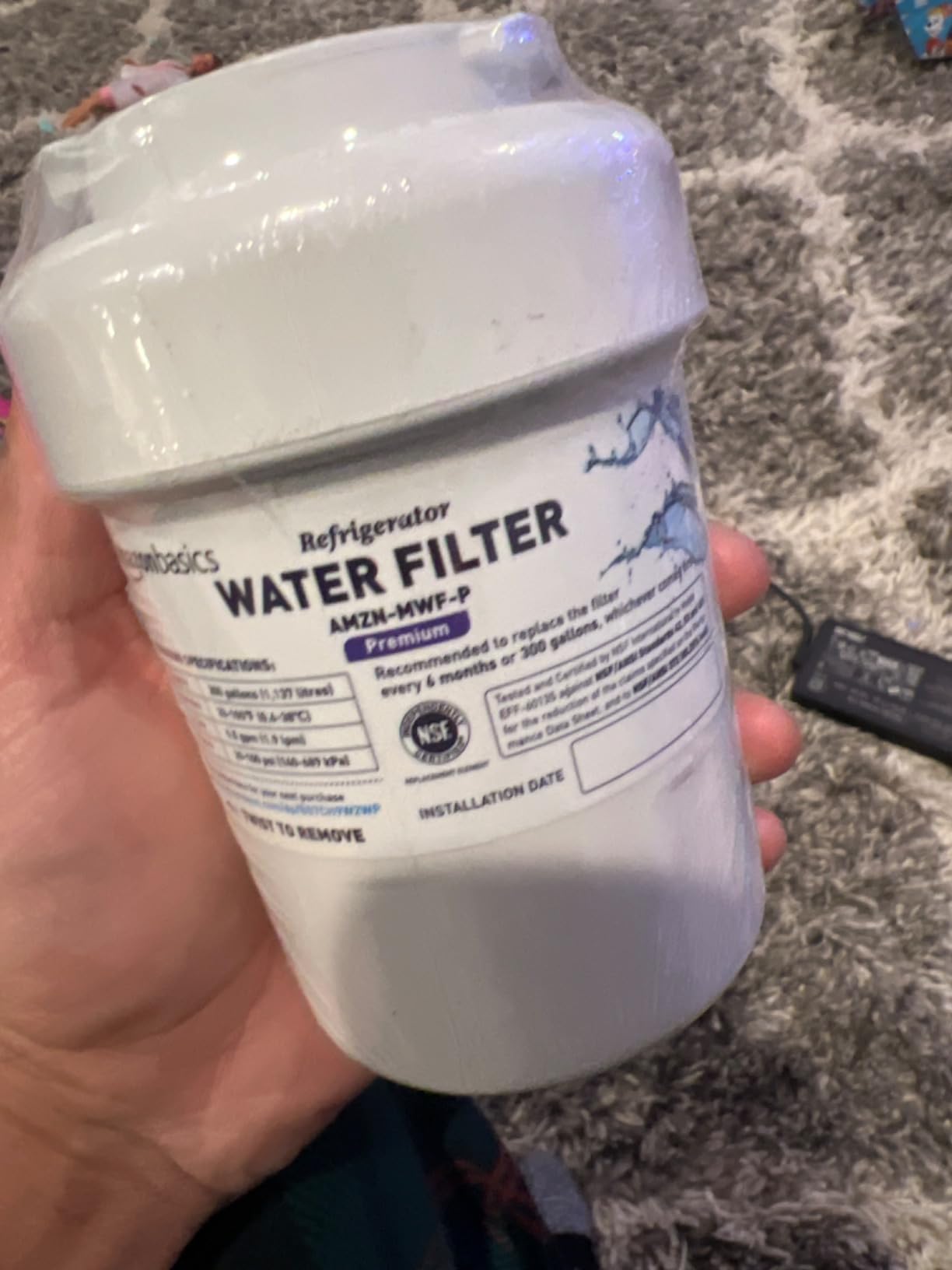 Amazon Basics Replacement GE MWF Refrigerator Water Filter for Filtration, NSF Certified, Compatible with GE and Kenmore, Premium Filtration, Easy to Install, Pack of 3 Customer Review Amazon Basics Replacement GE MWF Refrigerator Water Filter for Filtration, NSF Certified, Compatible with GE and Kenmore, Premium Filtration, Easy to Install, Pack of 3 - Customer Photo 2