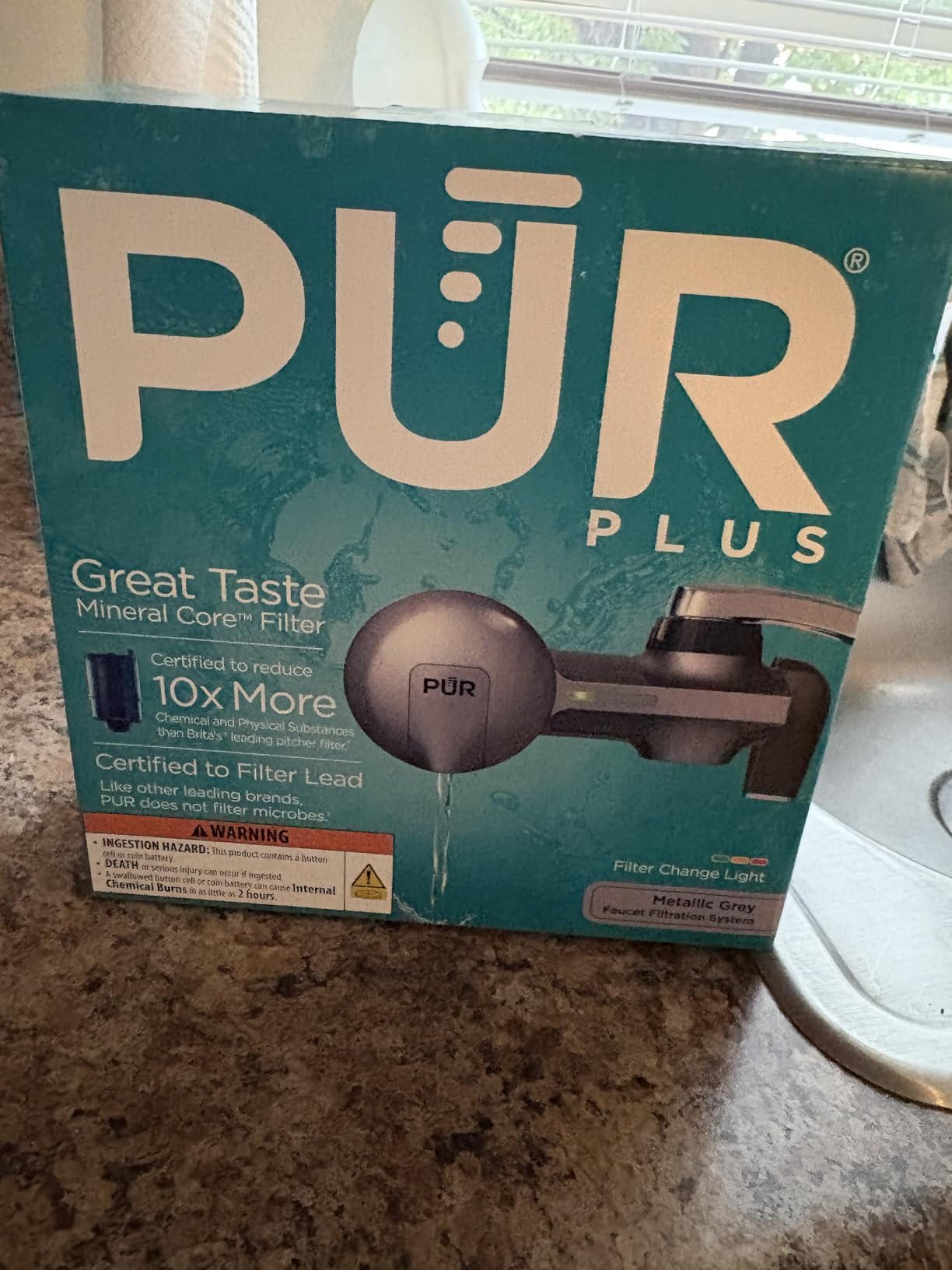 PUR Plus Horizontal Faucet Mount Filtration System with 3-in-1 Lead Reducing Filter, Water Filter for Sink, Lasts 100 Gallons, Compatible with Sinks with External Aerators, Metallic Grey Customer Review PUR Plus Horizontal Faucet Mount Filtration System with 3-in-1 Lead Reducing Filter, Water Filter for Sink, Lasts 100 Gallons, Compatible with Sinks with External Aerators, Metallic Grey - Customer Photo 1